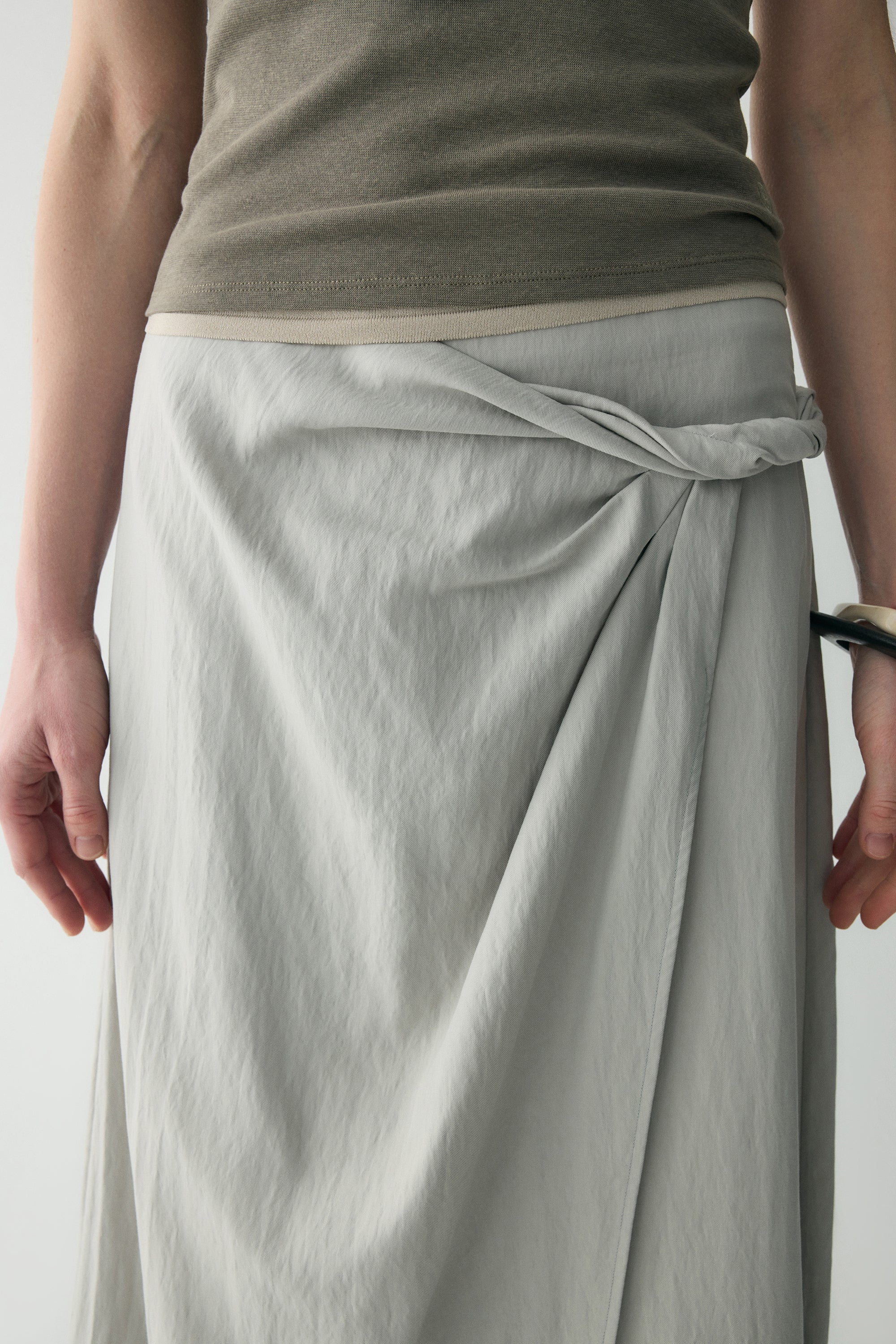 Twist-detail Maxi Skirt - Image 8