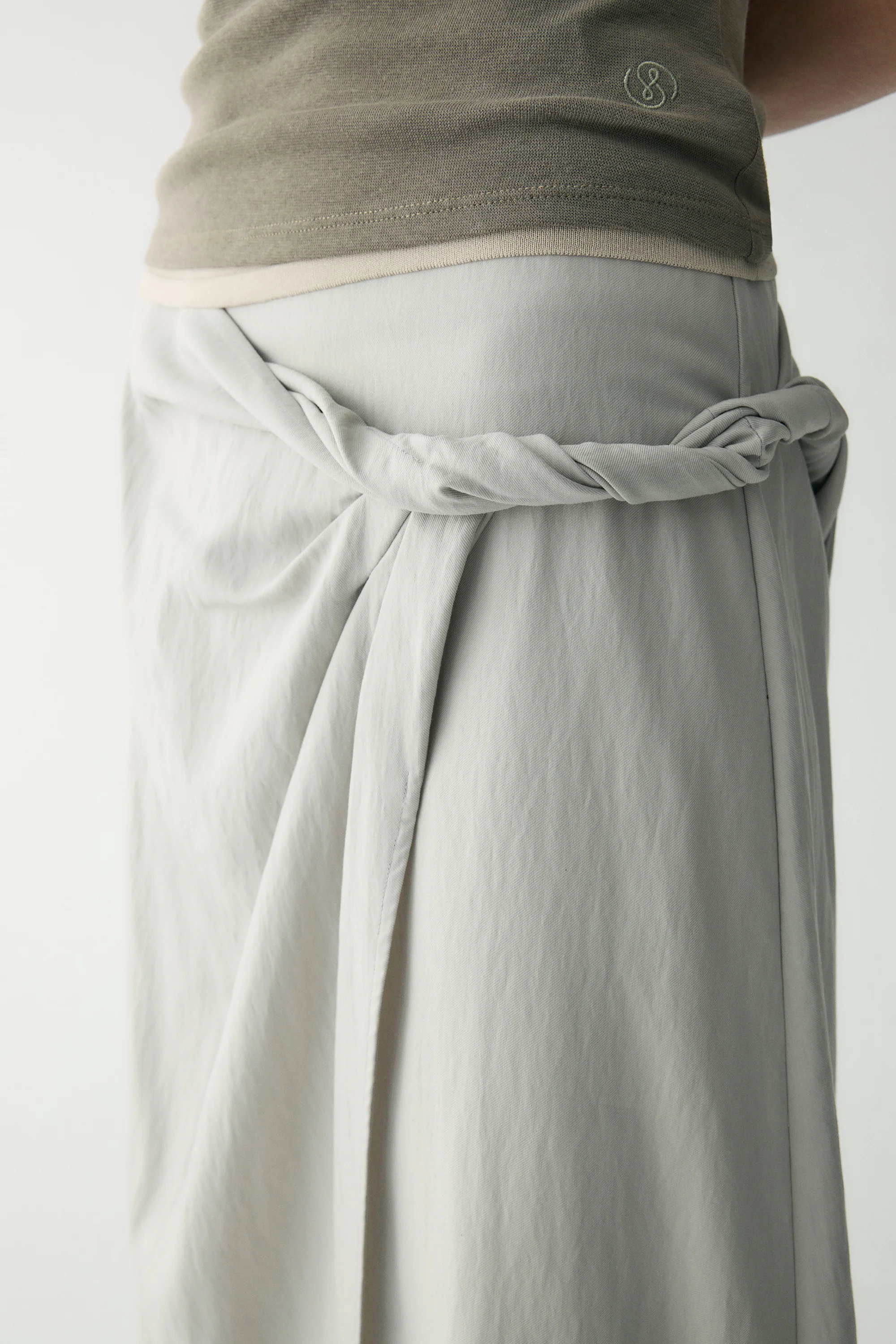 Twist-detail Maxi Skirt - Image 9