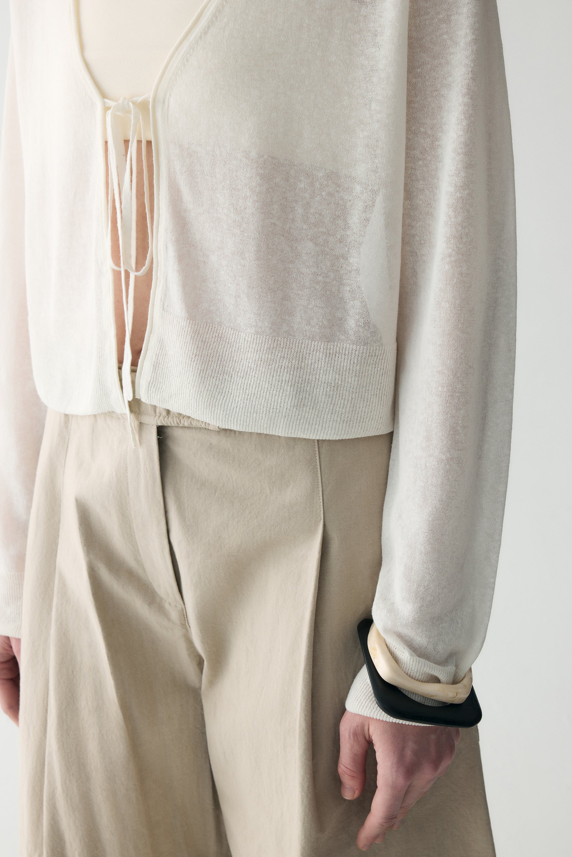 Tie-front Linen Cardigan - Image 13