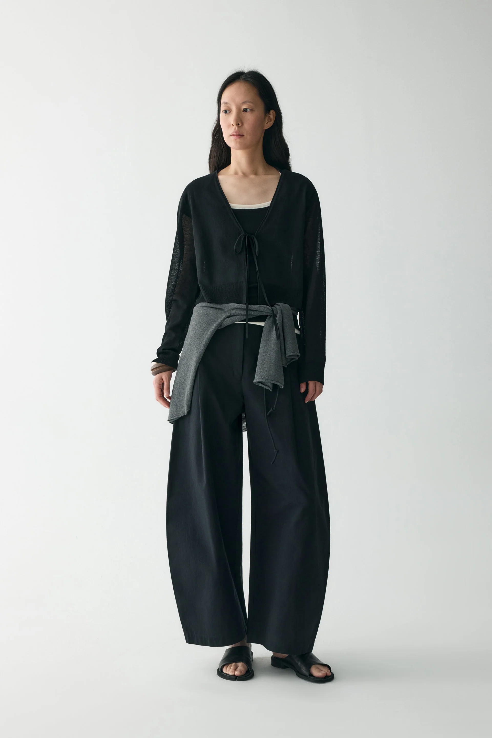Tie-front Linen Cardigan - Image 16
