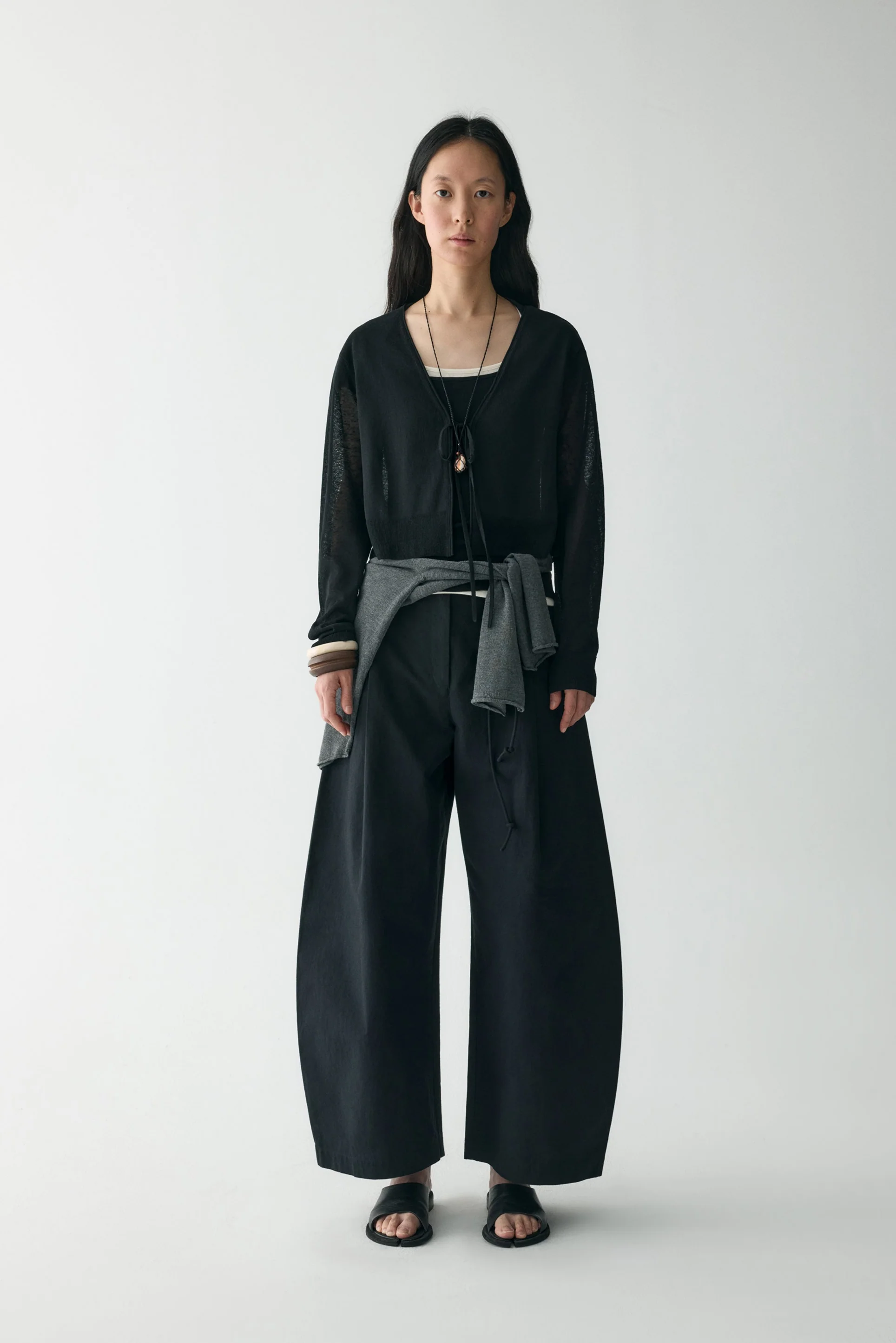 Tie-front Linen Cardigan - Image 17