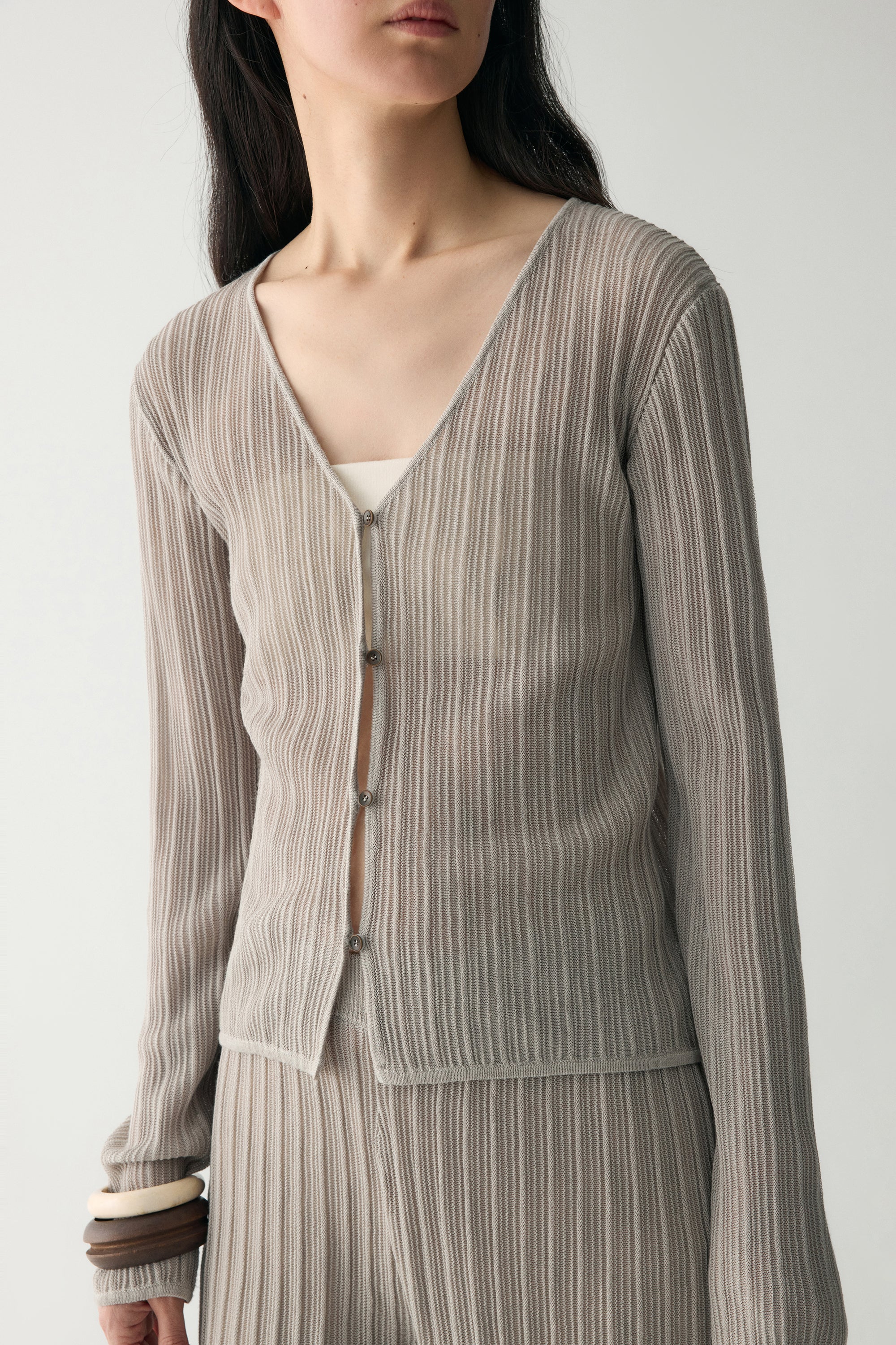 Textured Knitted V-neck Cardigan - Image 11