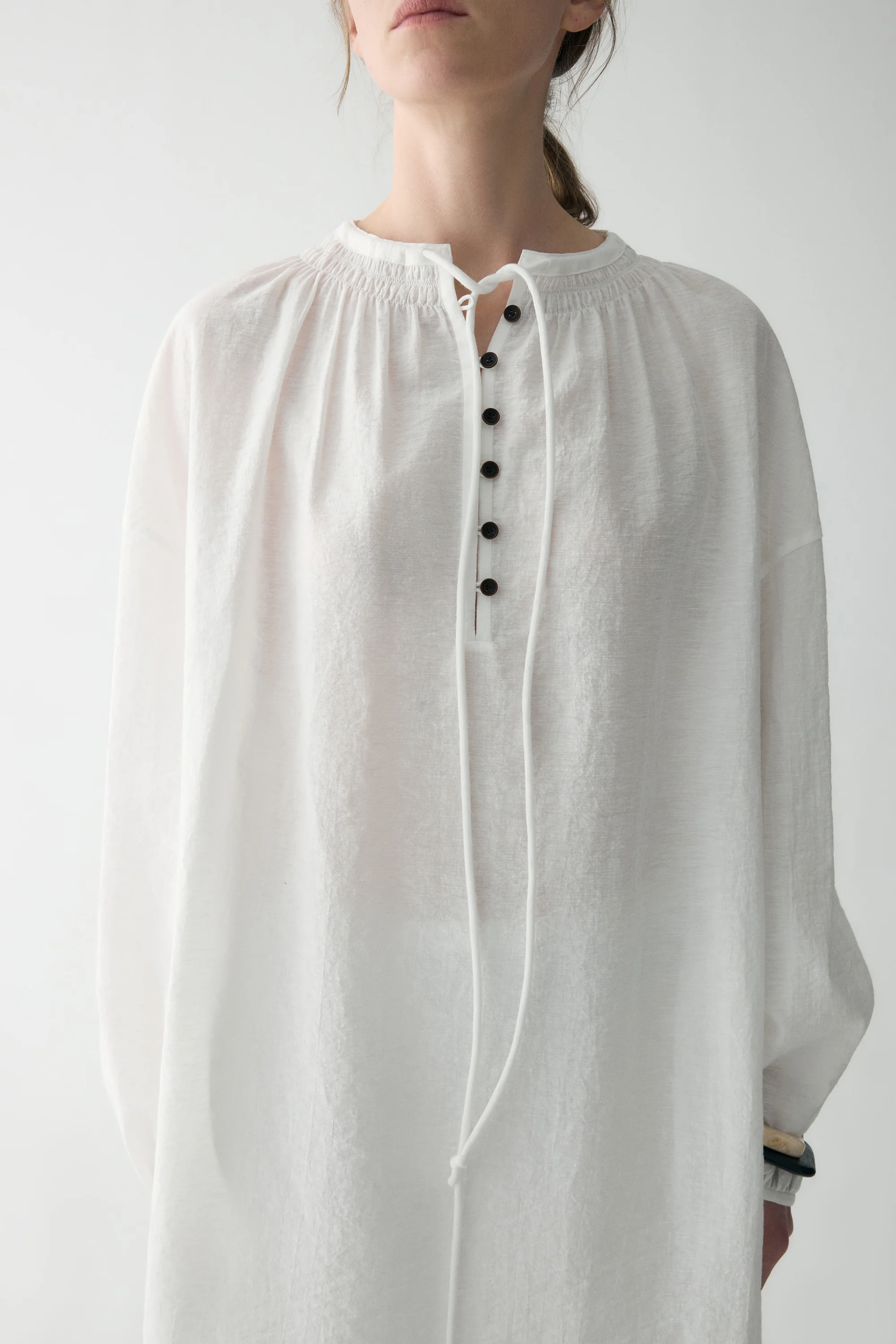 Long-sleeveed Tie-front Dress - Image 11