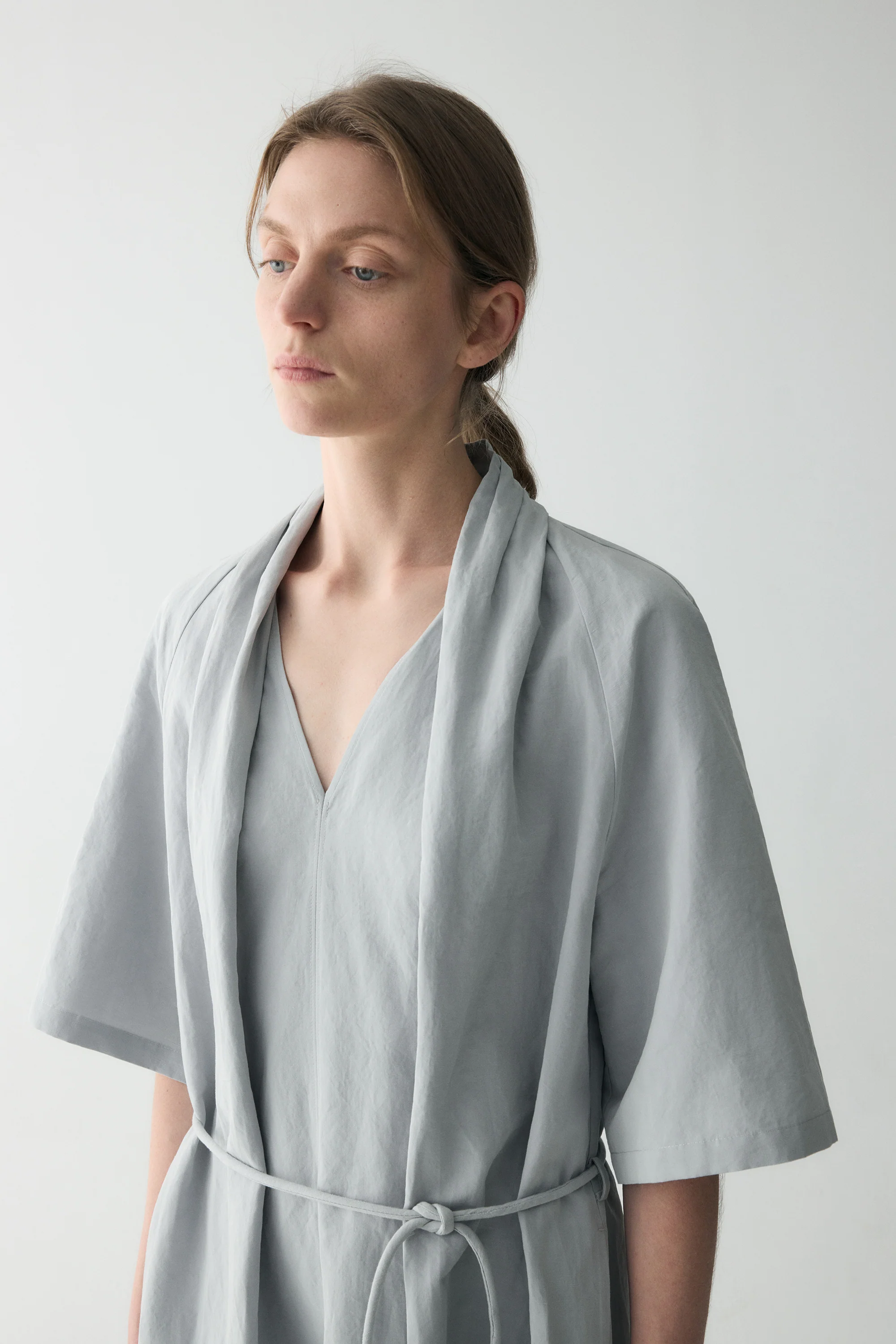 Cotton-linen V-neck Dress - Image 10