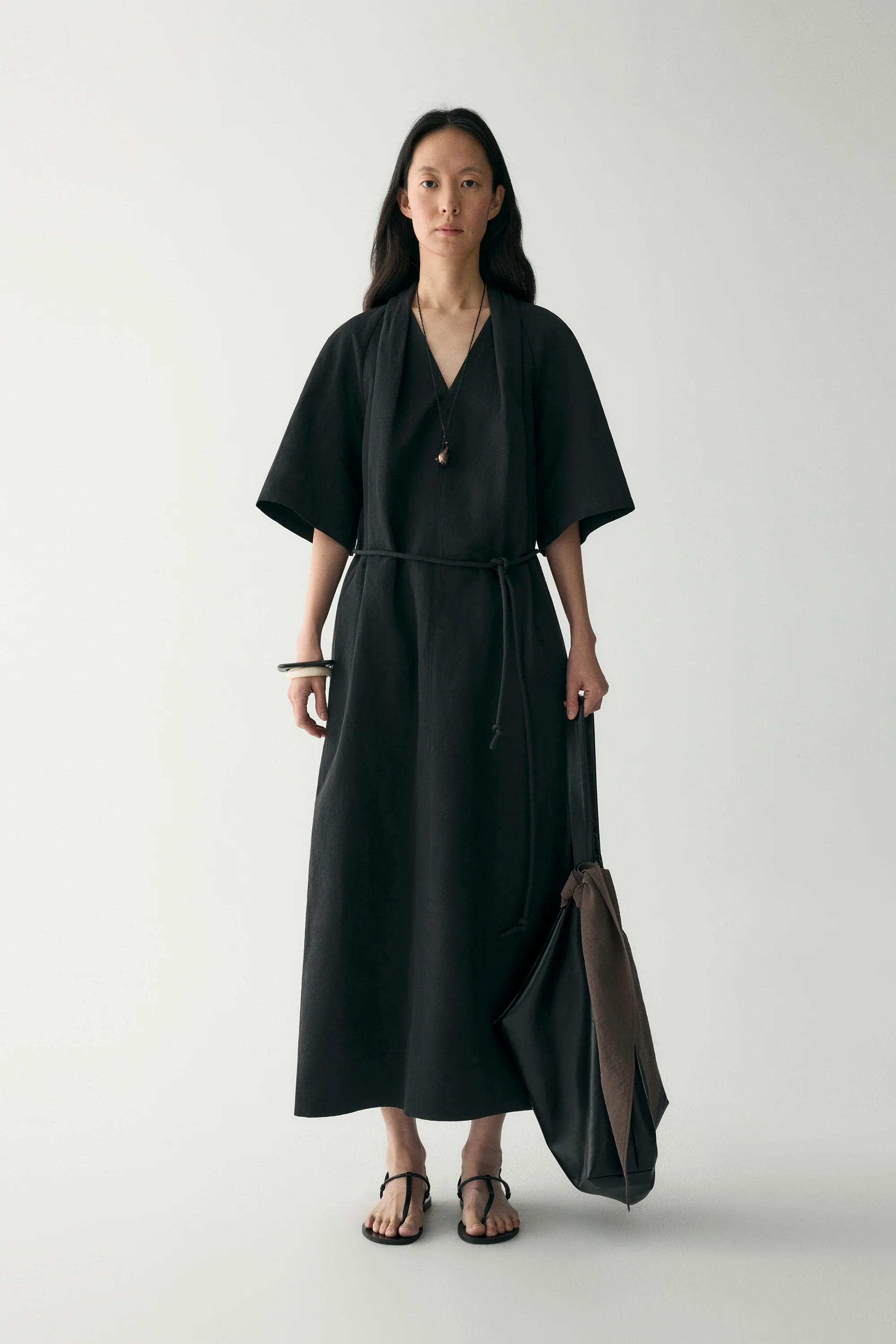 Cotton-linen V-neck Dress - Image 16