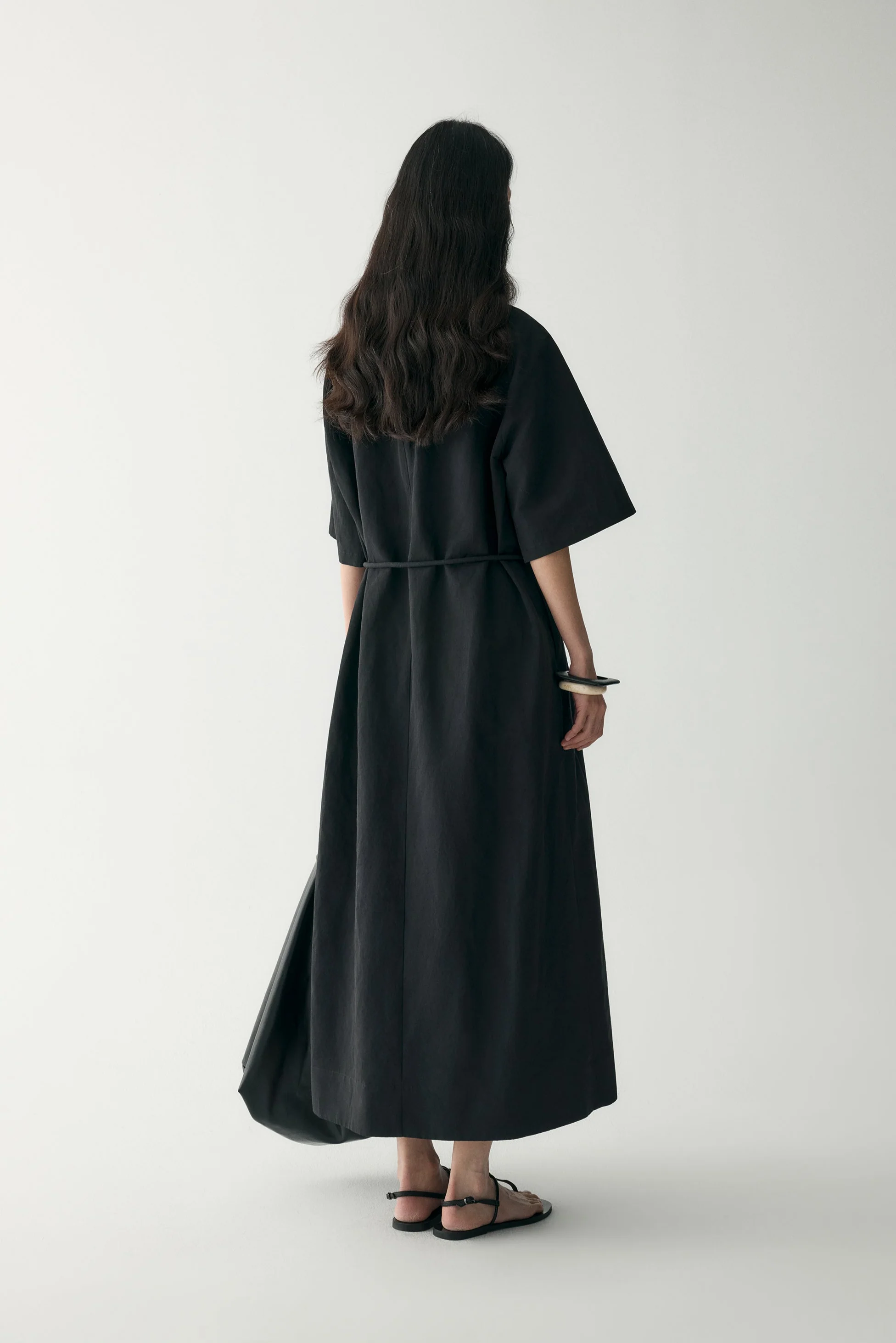 Cotton-linen V-neck Dress - Image 18
