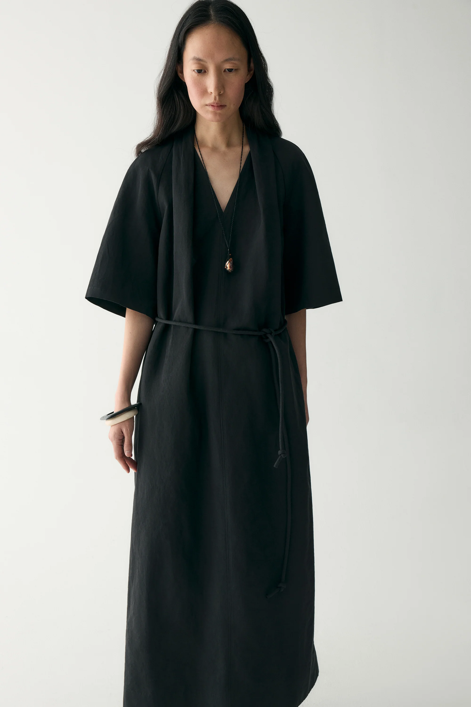 Cotton-linen V-neck Dress - Image 21