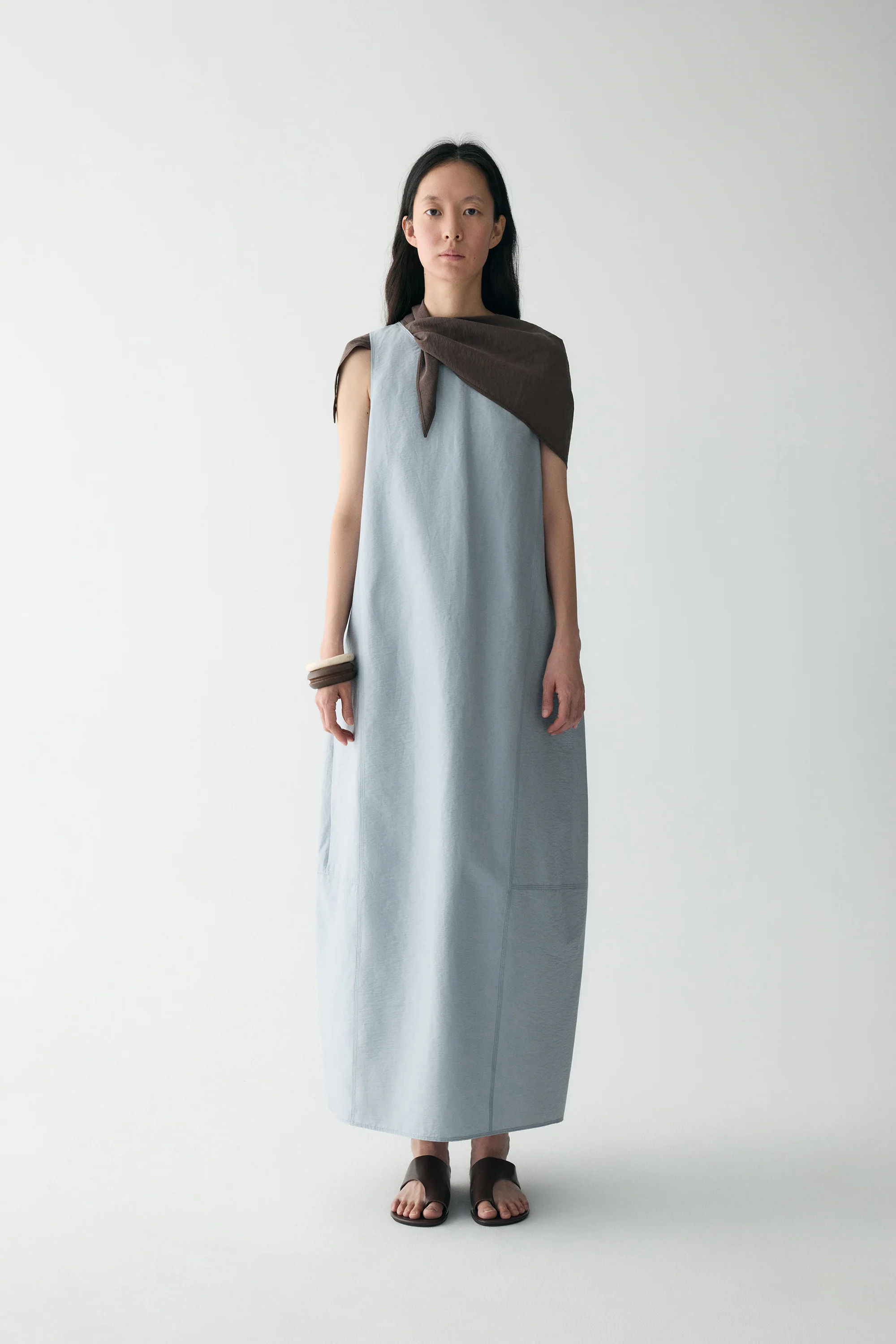 Reversible Sleeveless Dress - Image 13