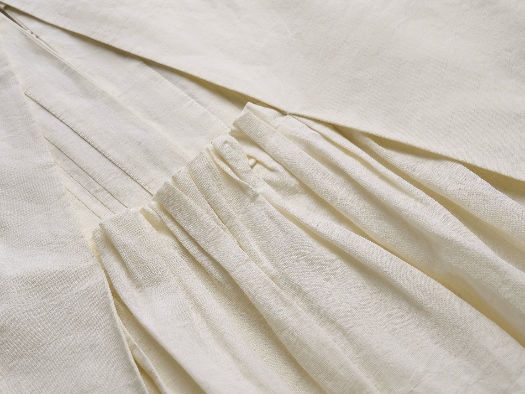 Cotton-linen Pleated Dress - Image 13