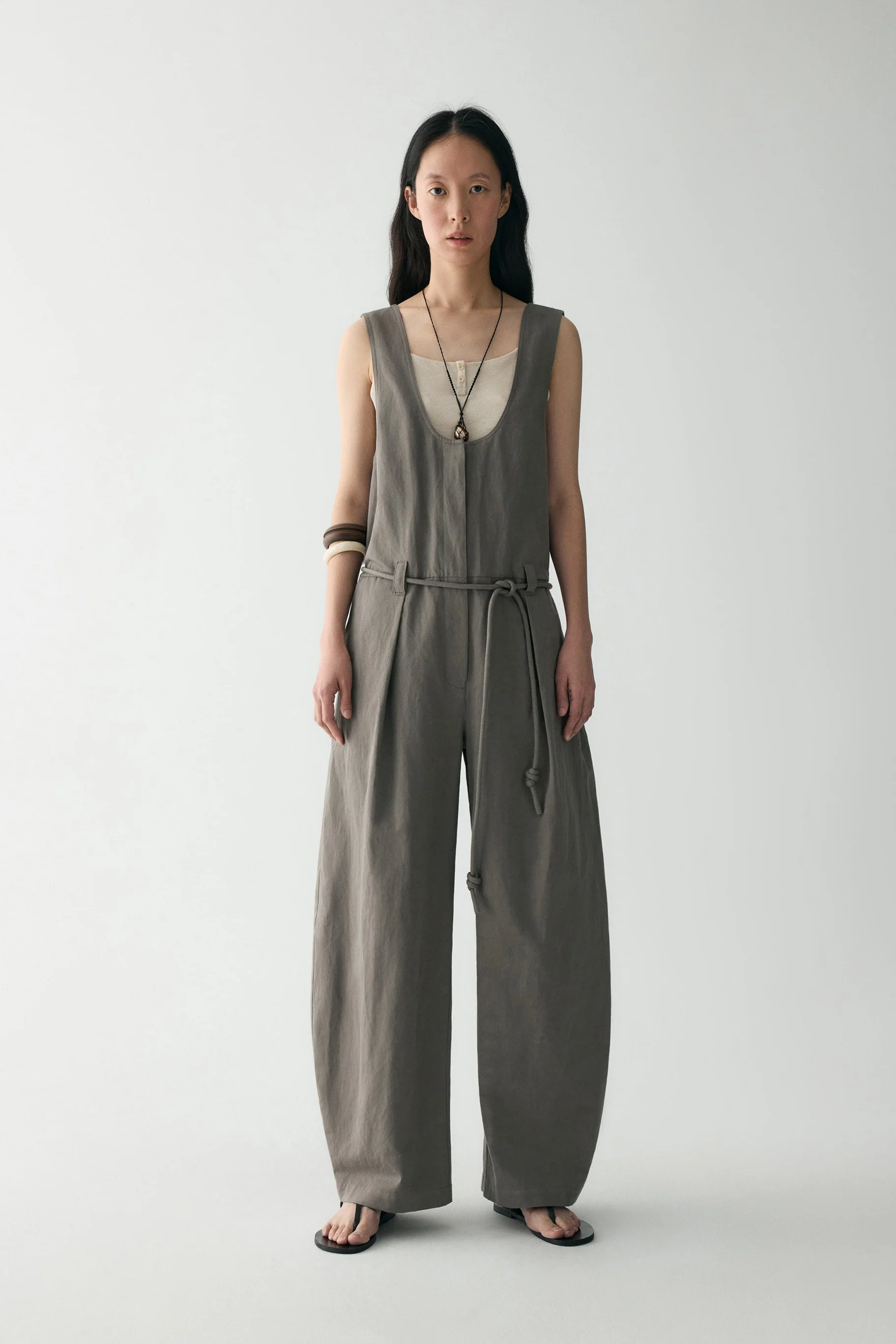 Curved Cotton-linen Jumpsuit - Image 20