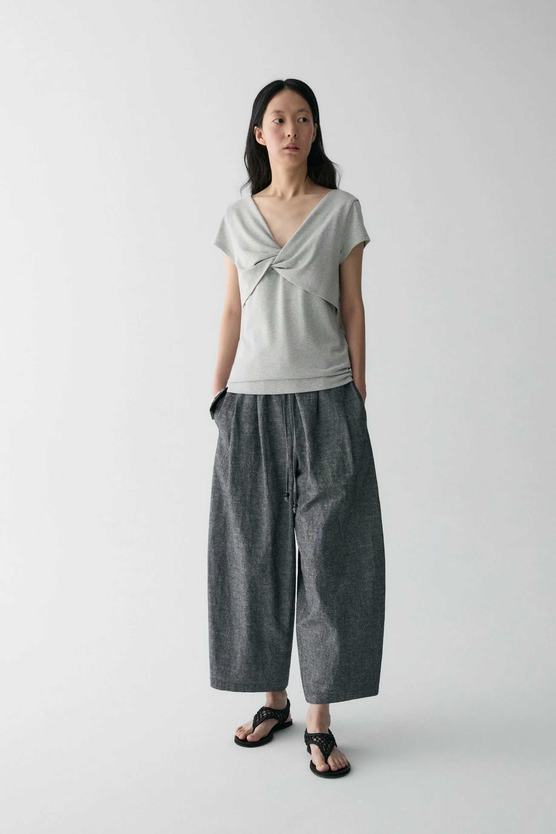 Two-way Bow Knot T-shirt - Image 18