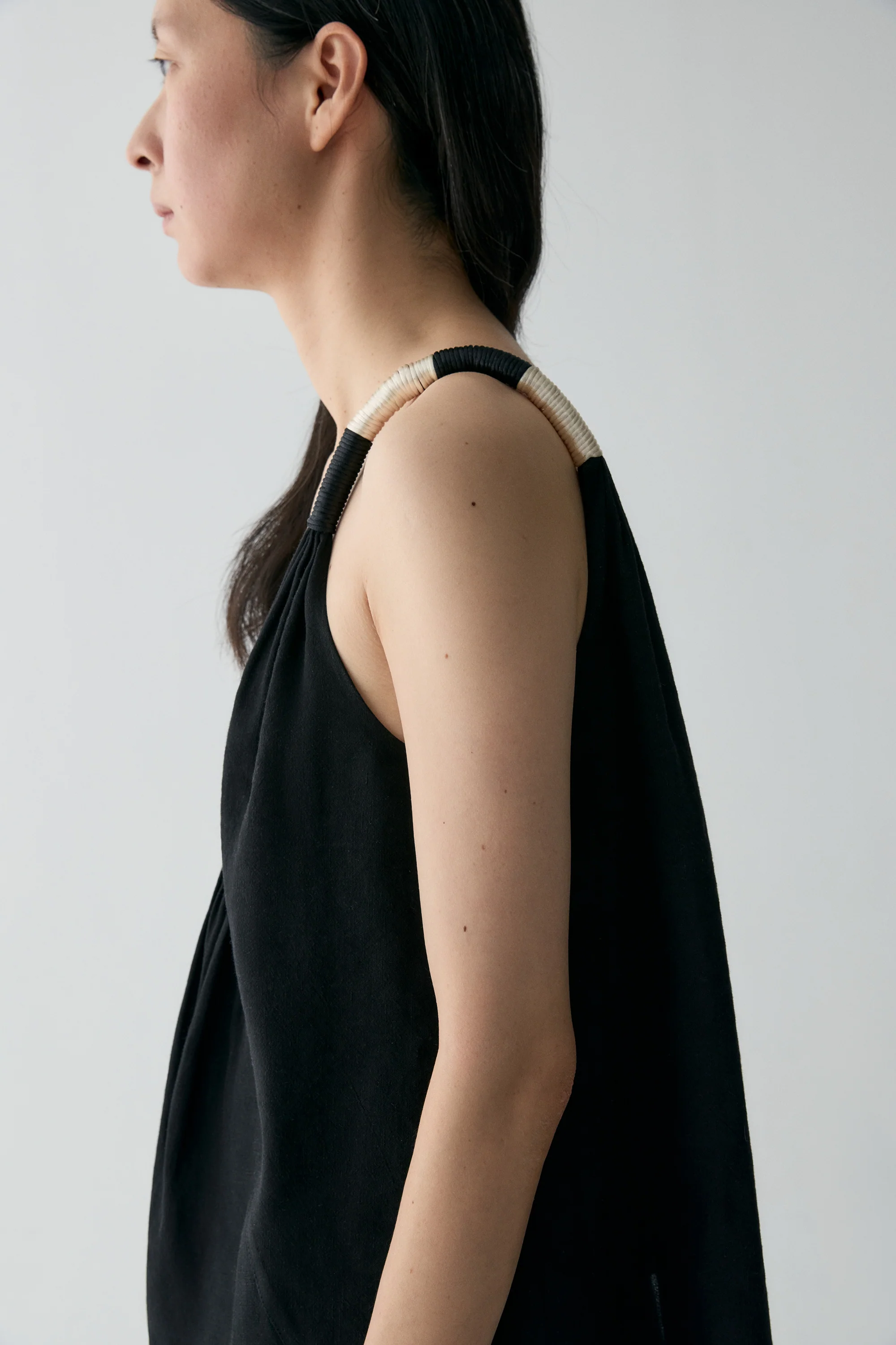 Linen V-neck Top - Image 22