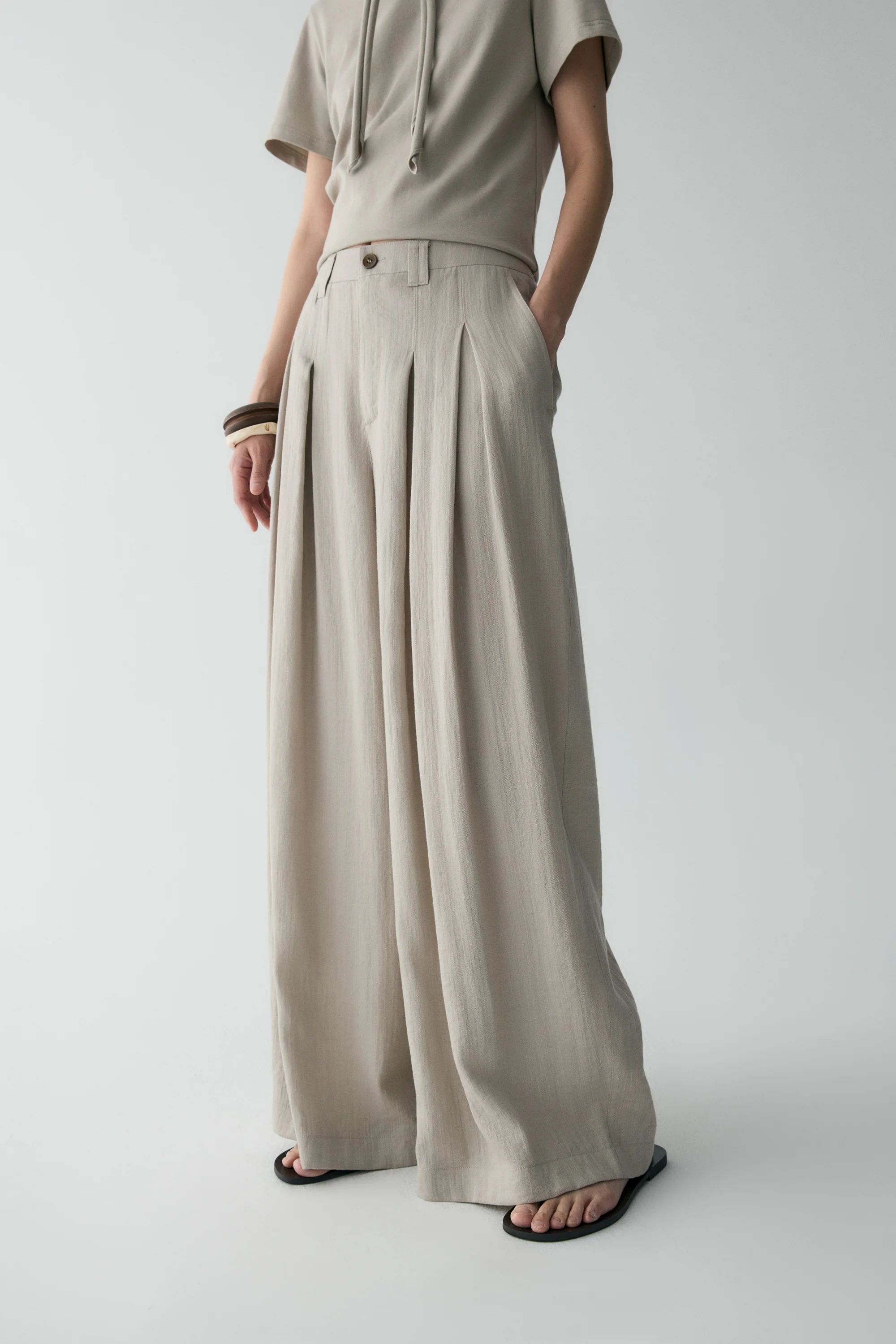 Tailored Wide-leg Trousers - Image 18