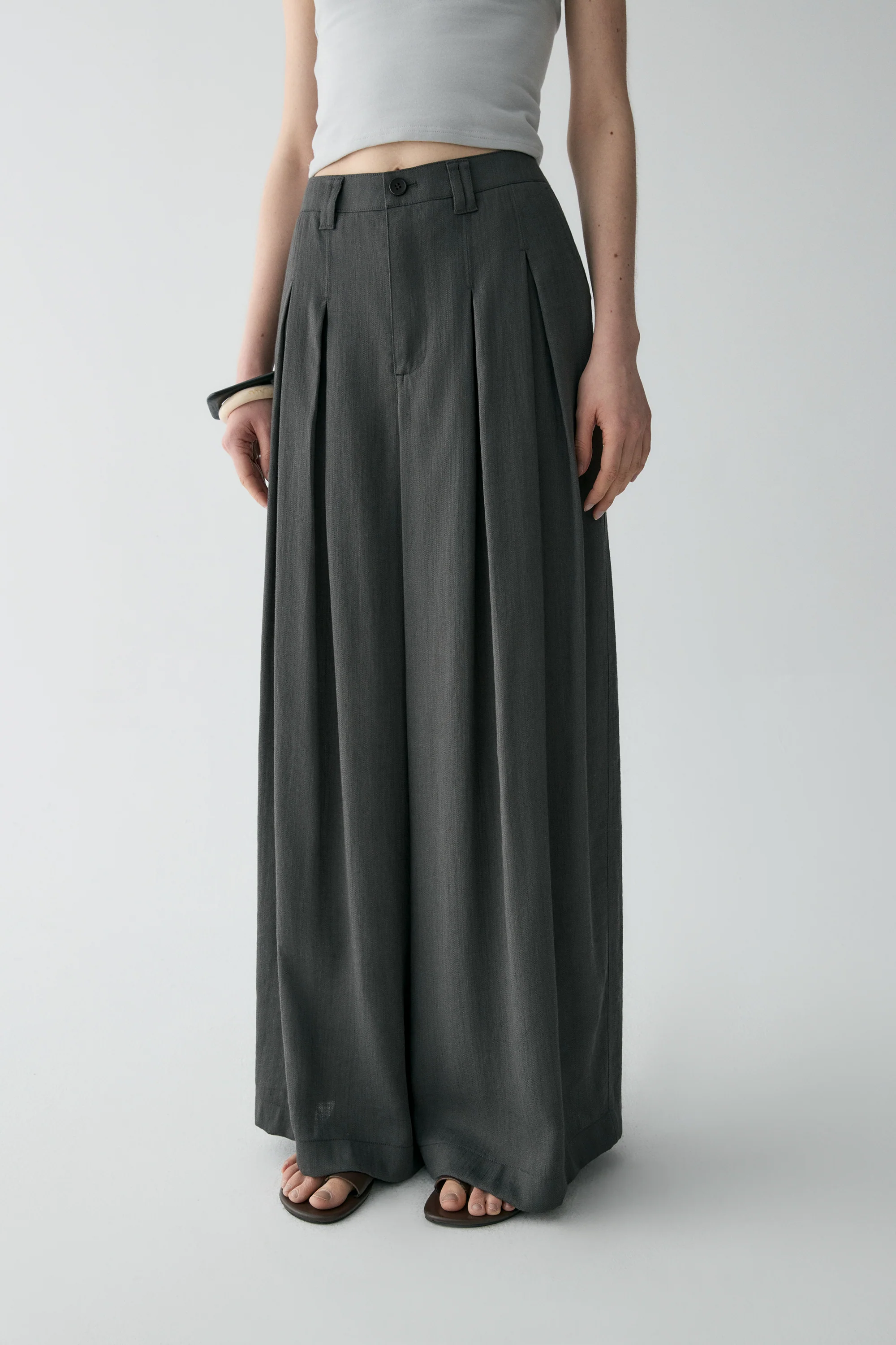 Tailored Wide-leg Trousers - Image 22