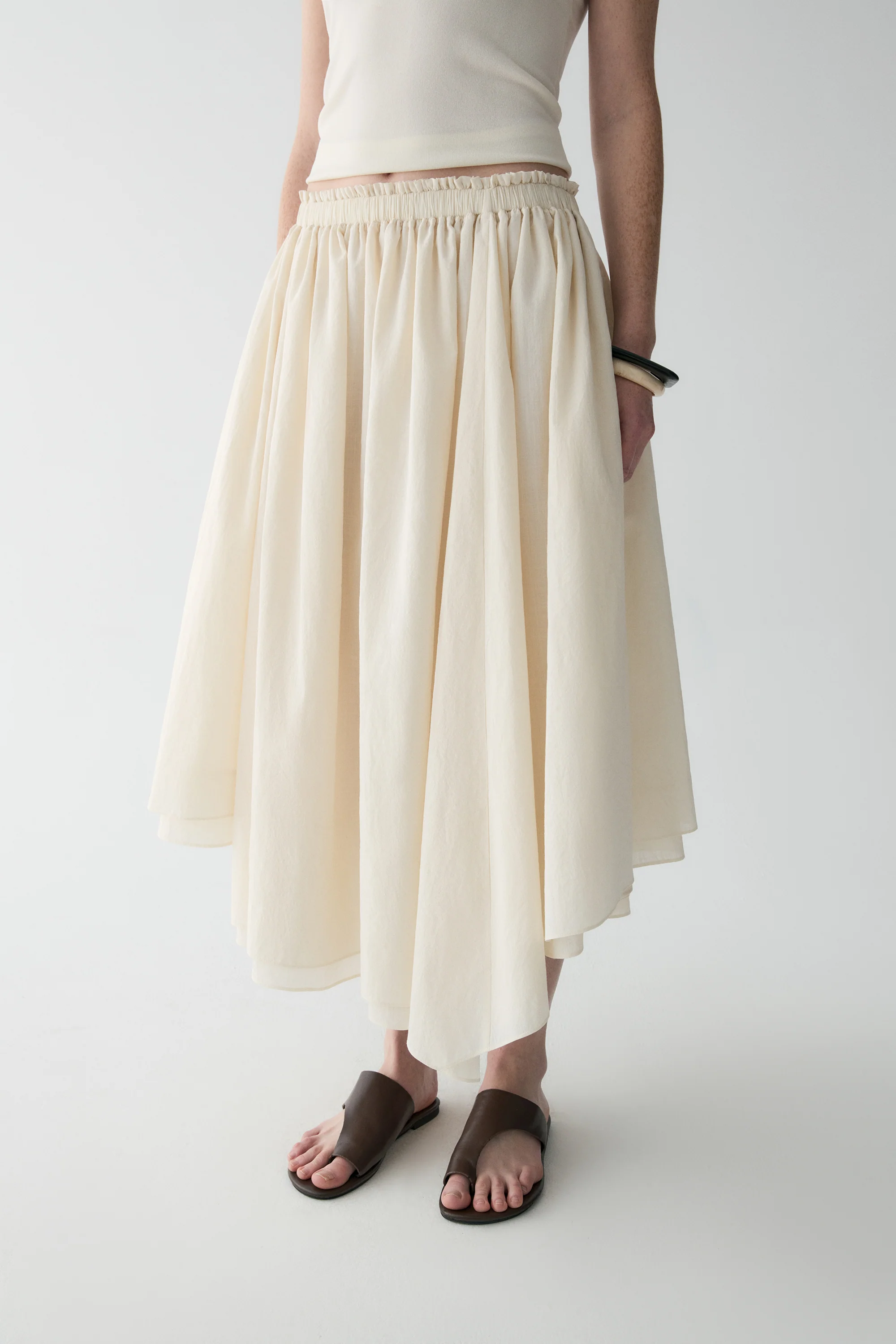 Asymmetrical Curved Cotton Skirt - Image 7