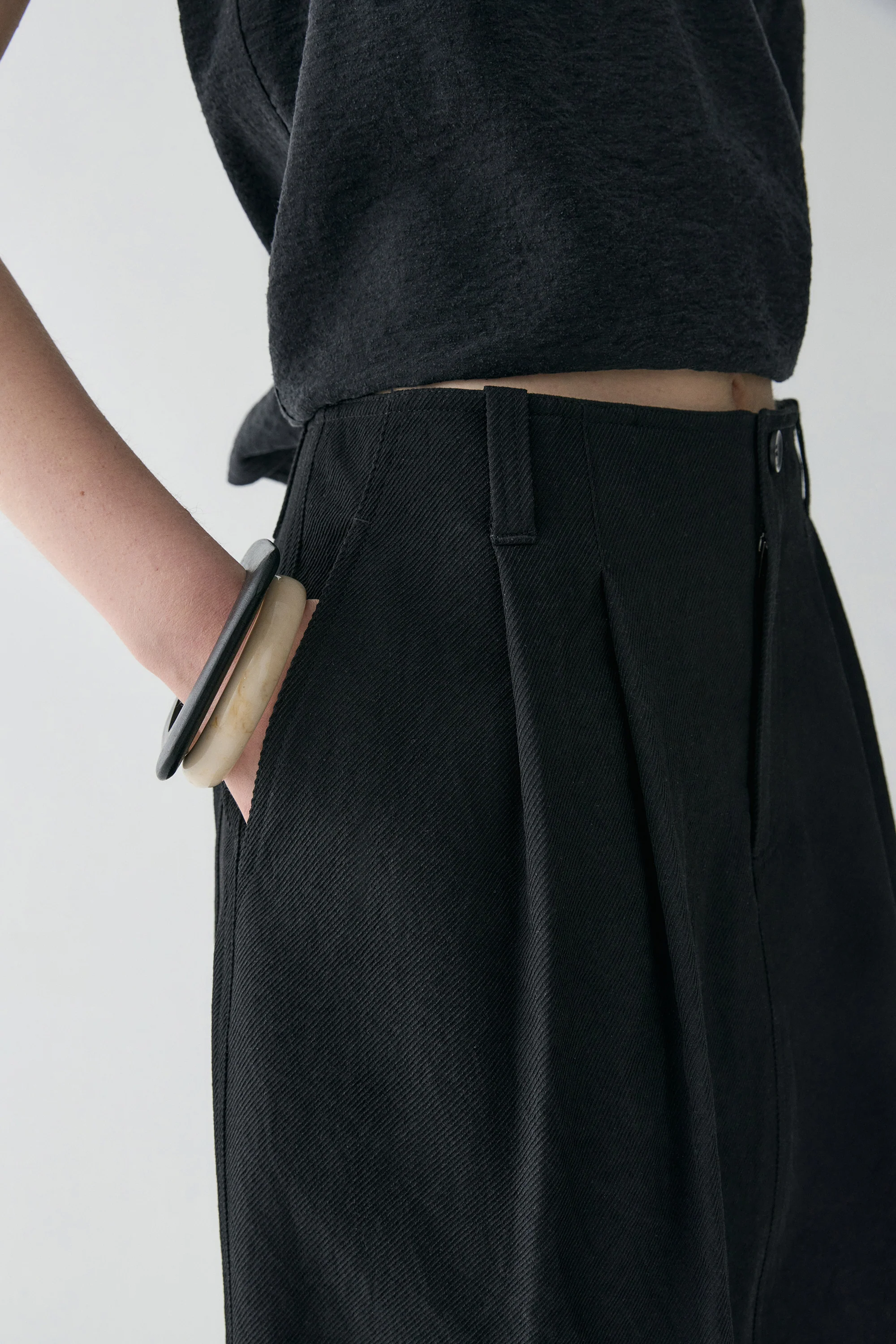 Pleated Maxi Skirt - Image 10