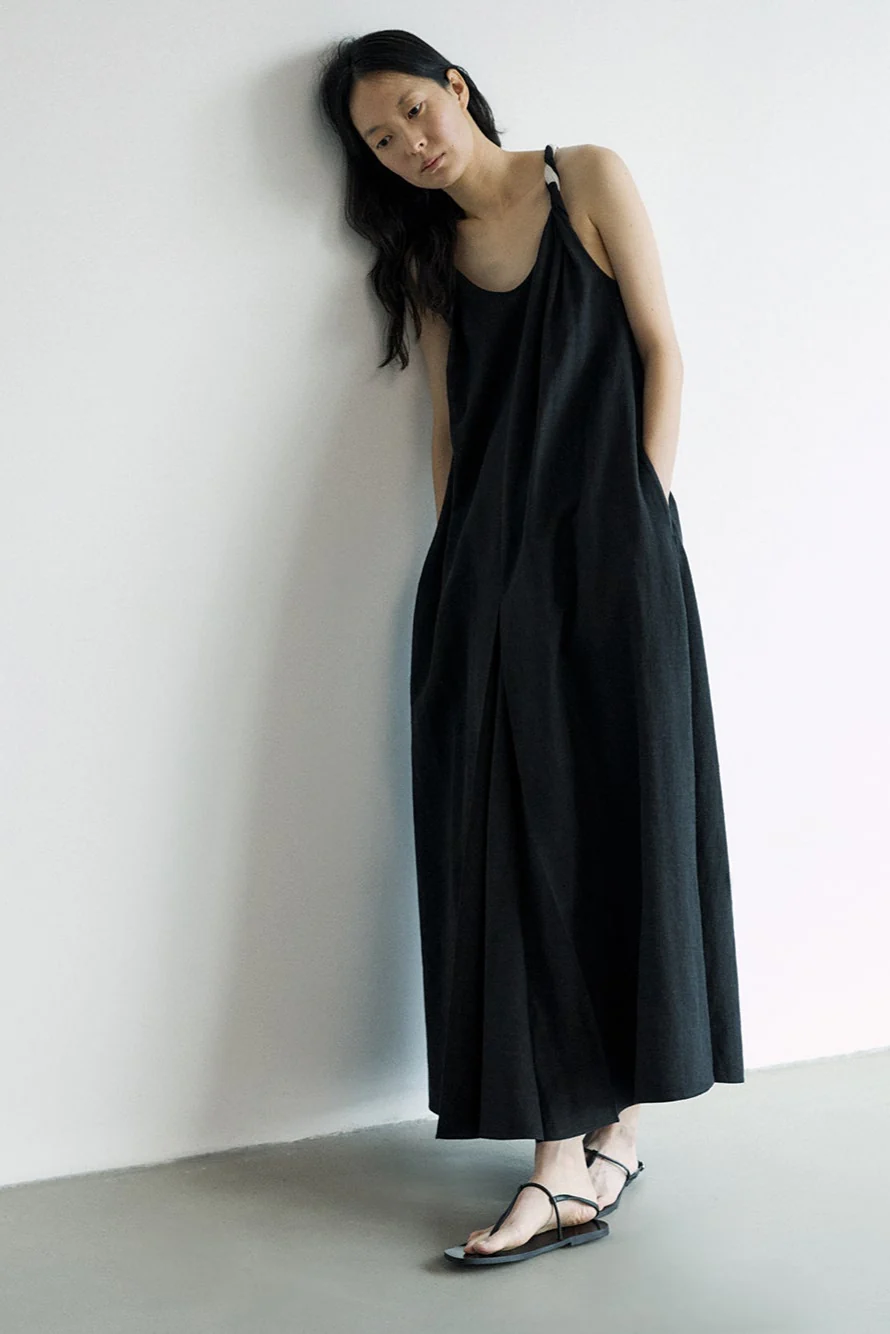 Two-tone Back Knot Dress - Image 8