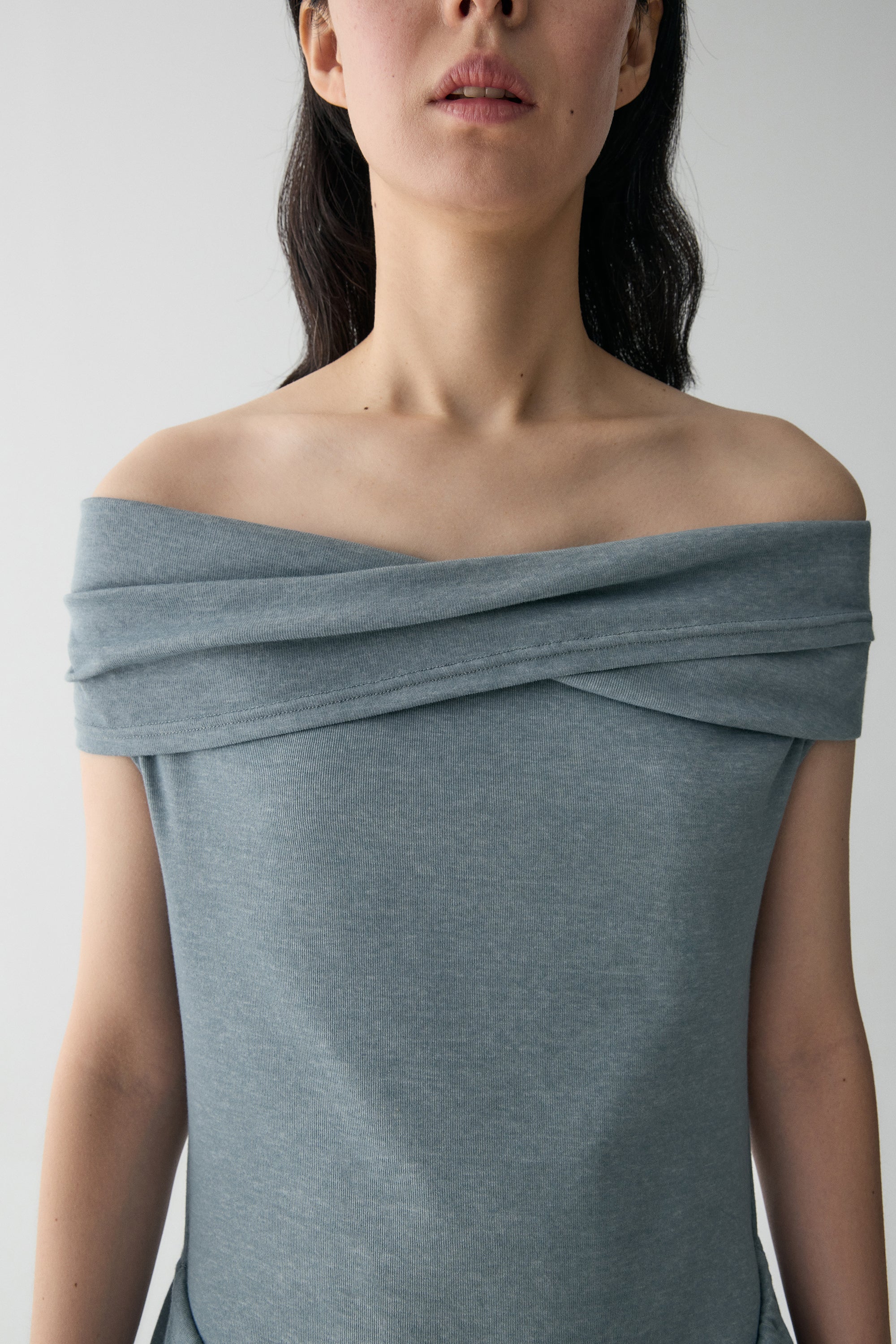Twisted Off-shoulder Dress - Image 10