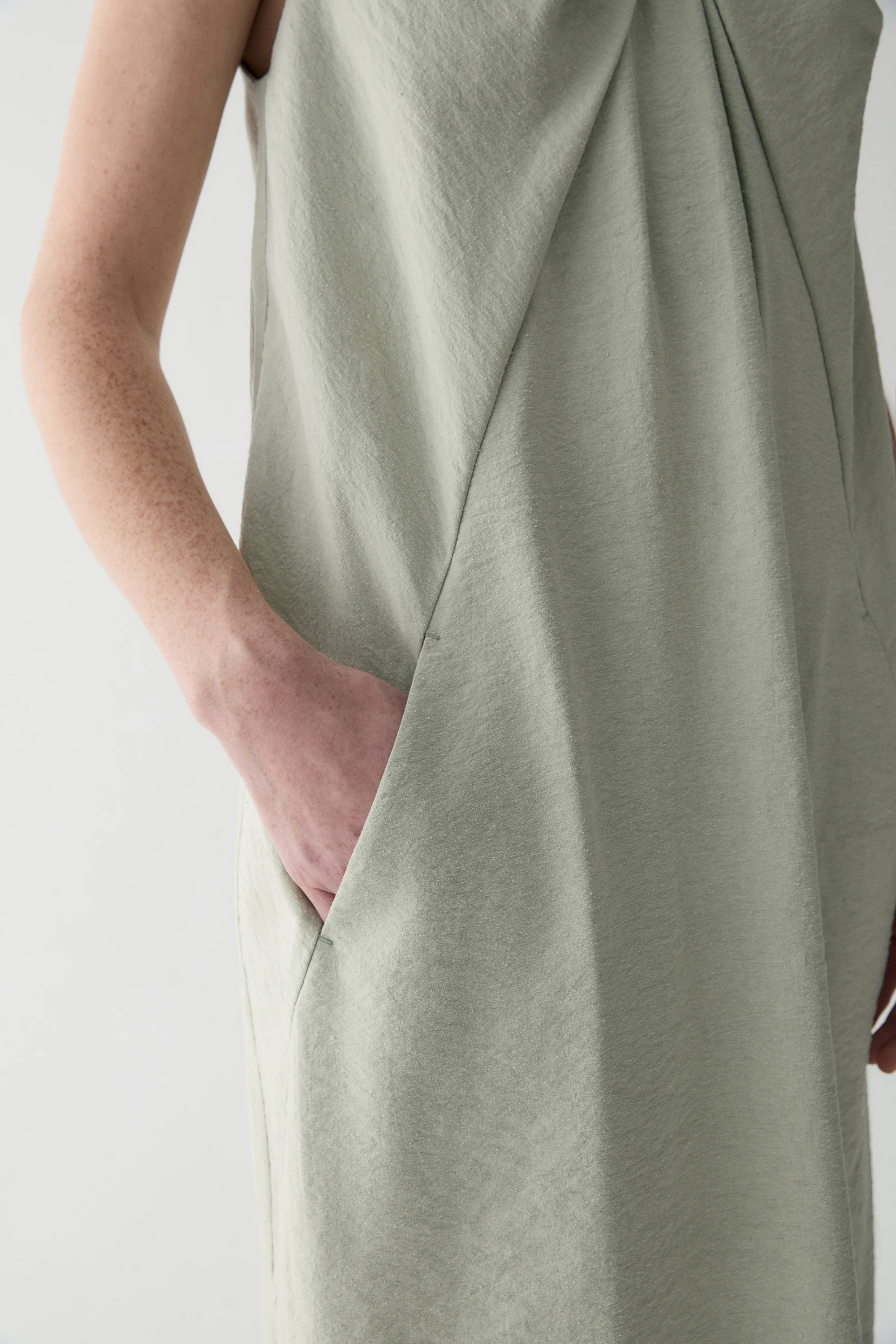 Bow Knot Silk Dress - Image 11