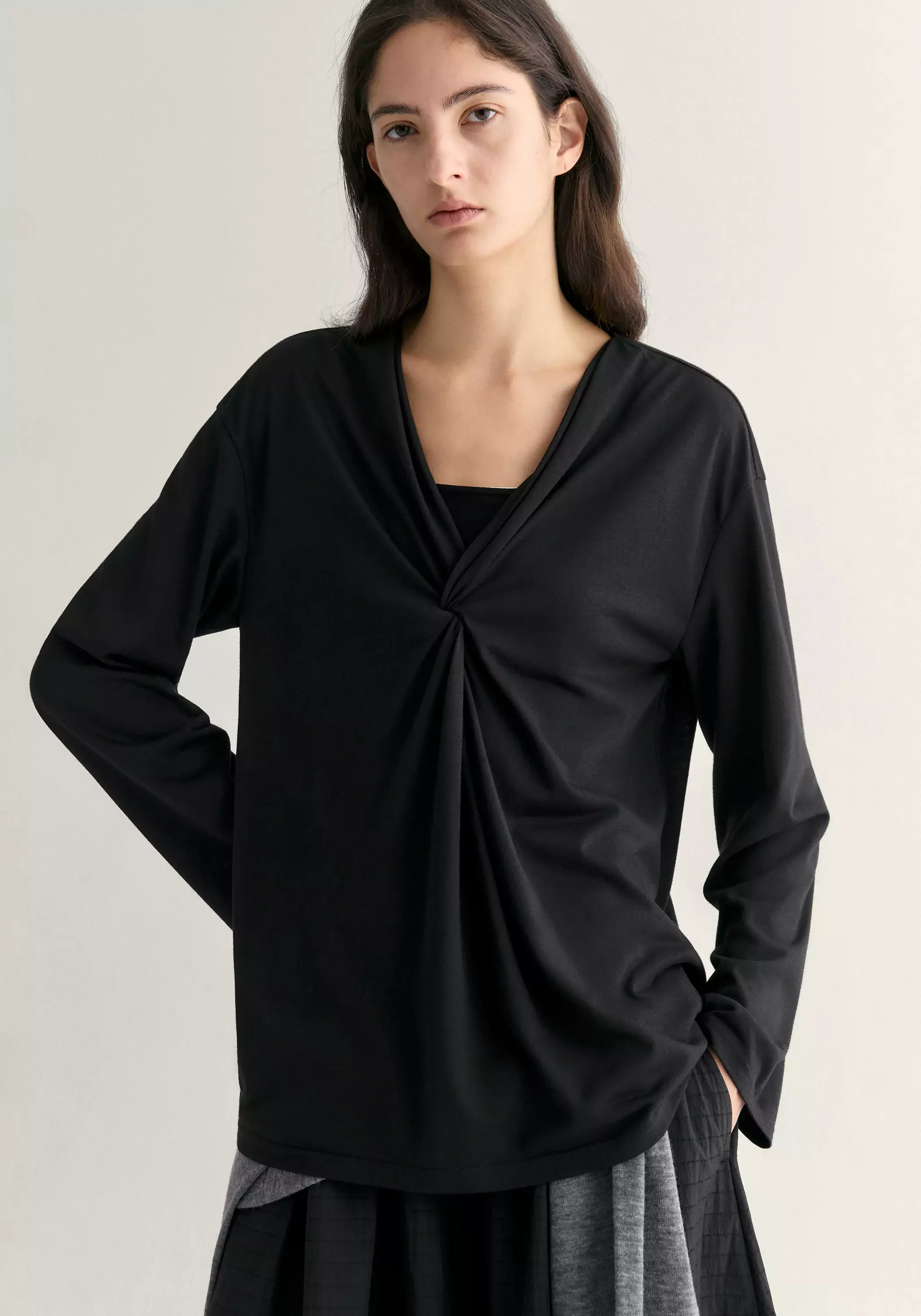 Twisted V-neck Top - Image 7