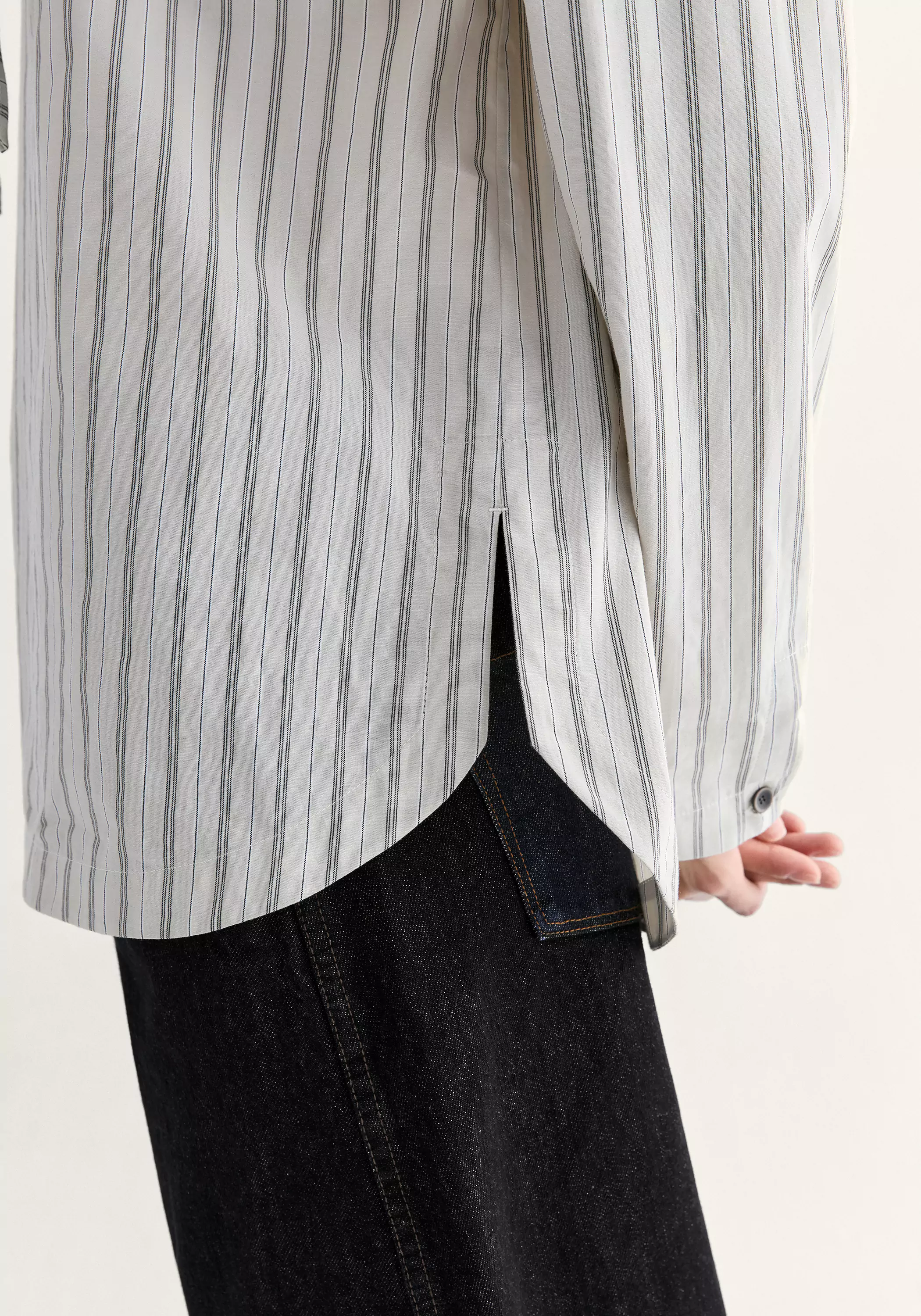 Relaxed Striped Shirt - Image 11