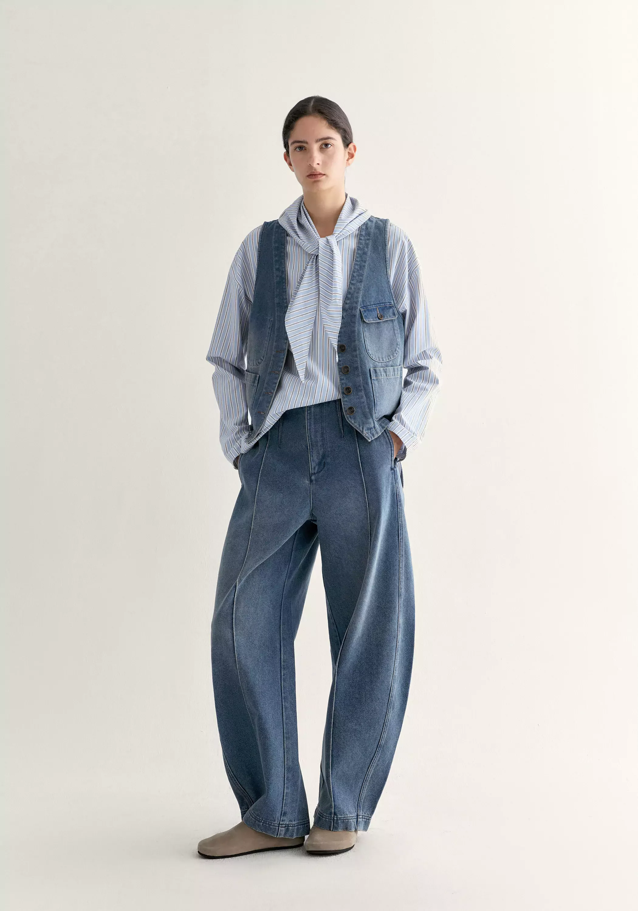 Multi-pocket Denim Vest - Image 14