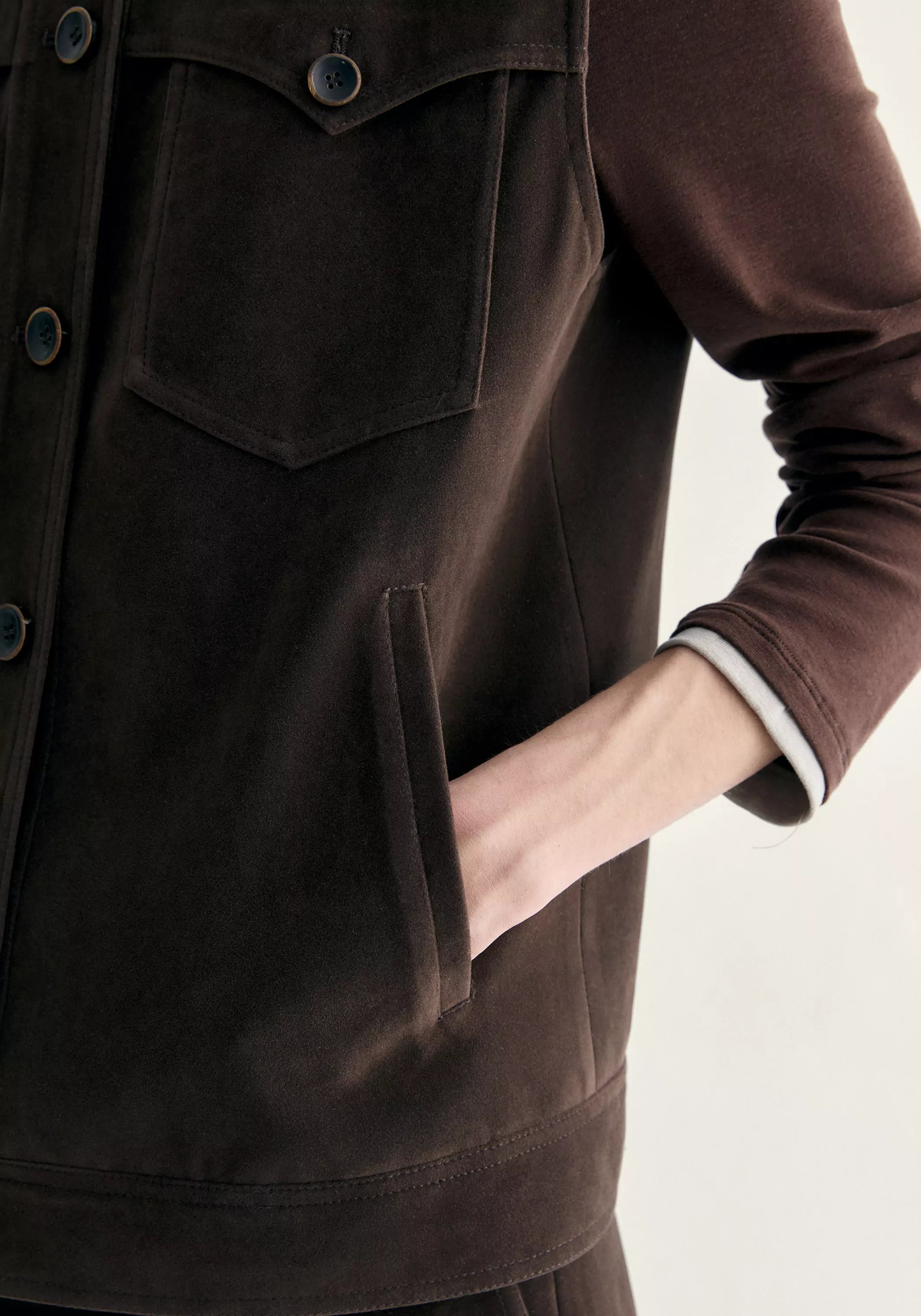 Loose-fit Pocketed Vest - Image 12