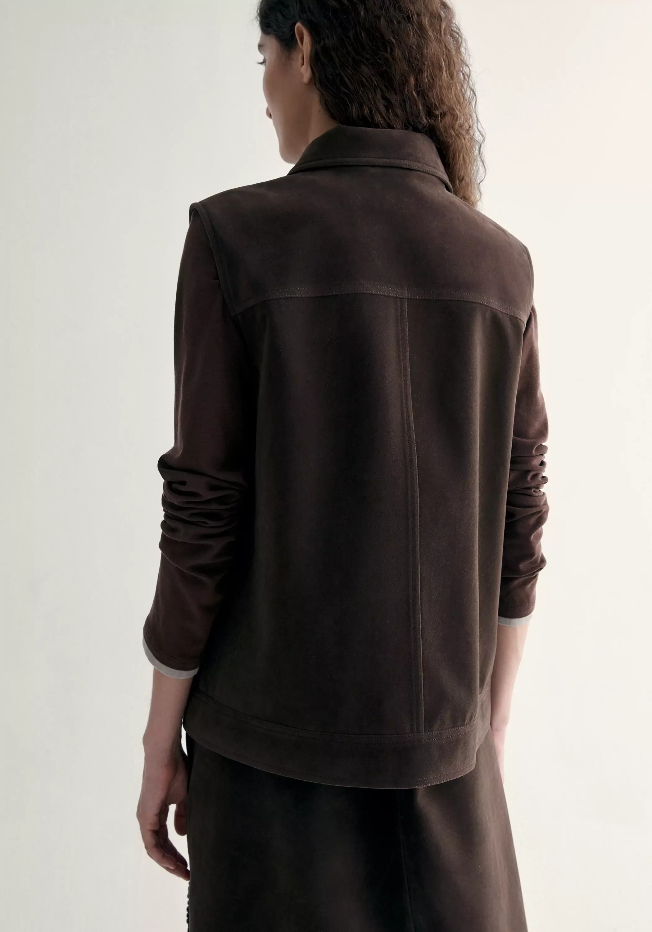 Loose-fit Pocketed Vest - Image 8