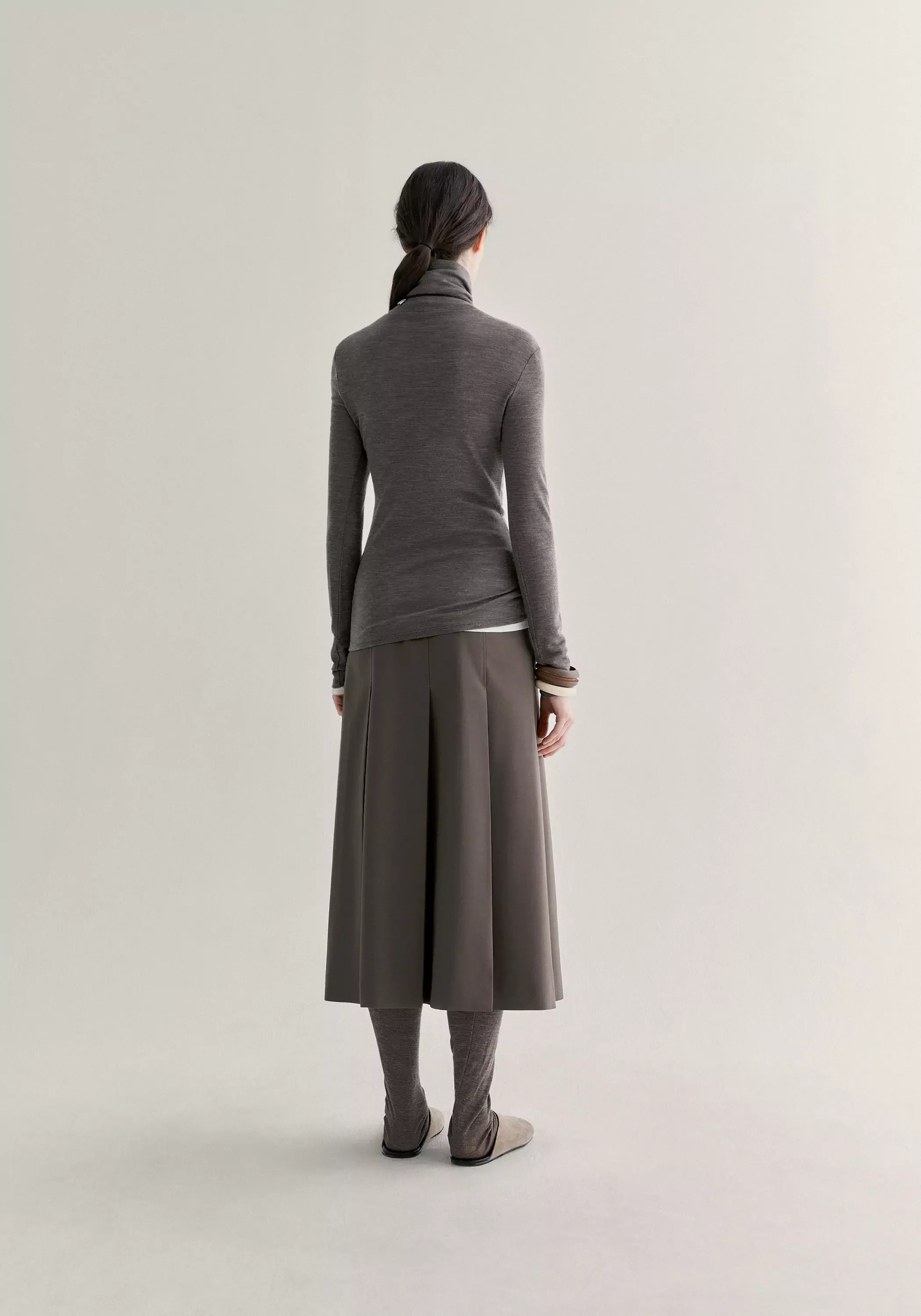 Merino Wool Turtleneck Top - Image 12