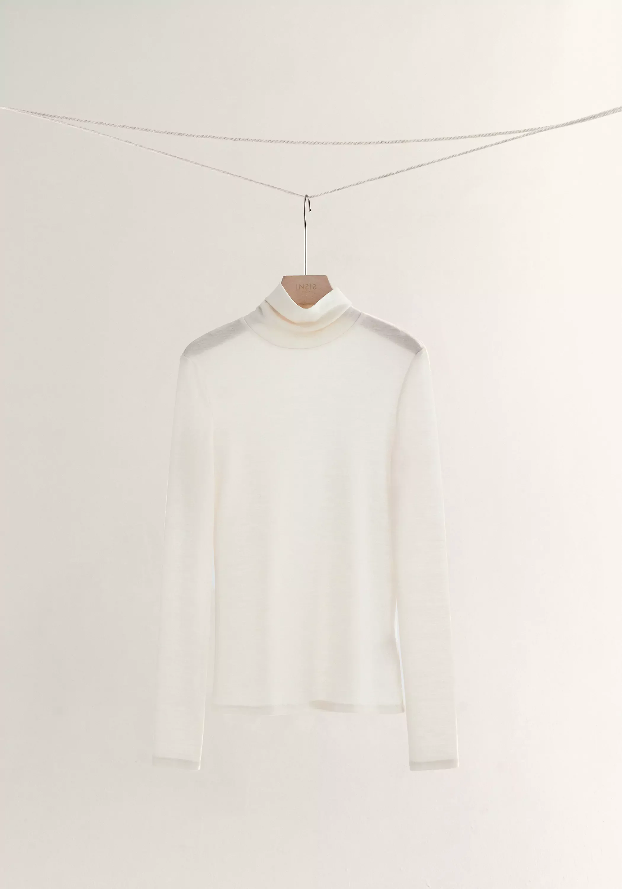 Merino Wool Turtleneck Top - Image 24
