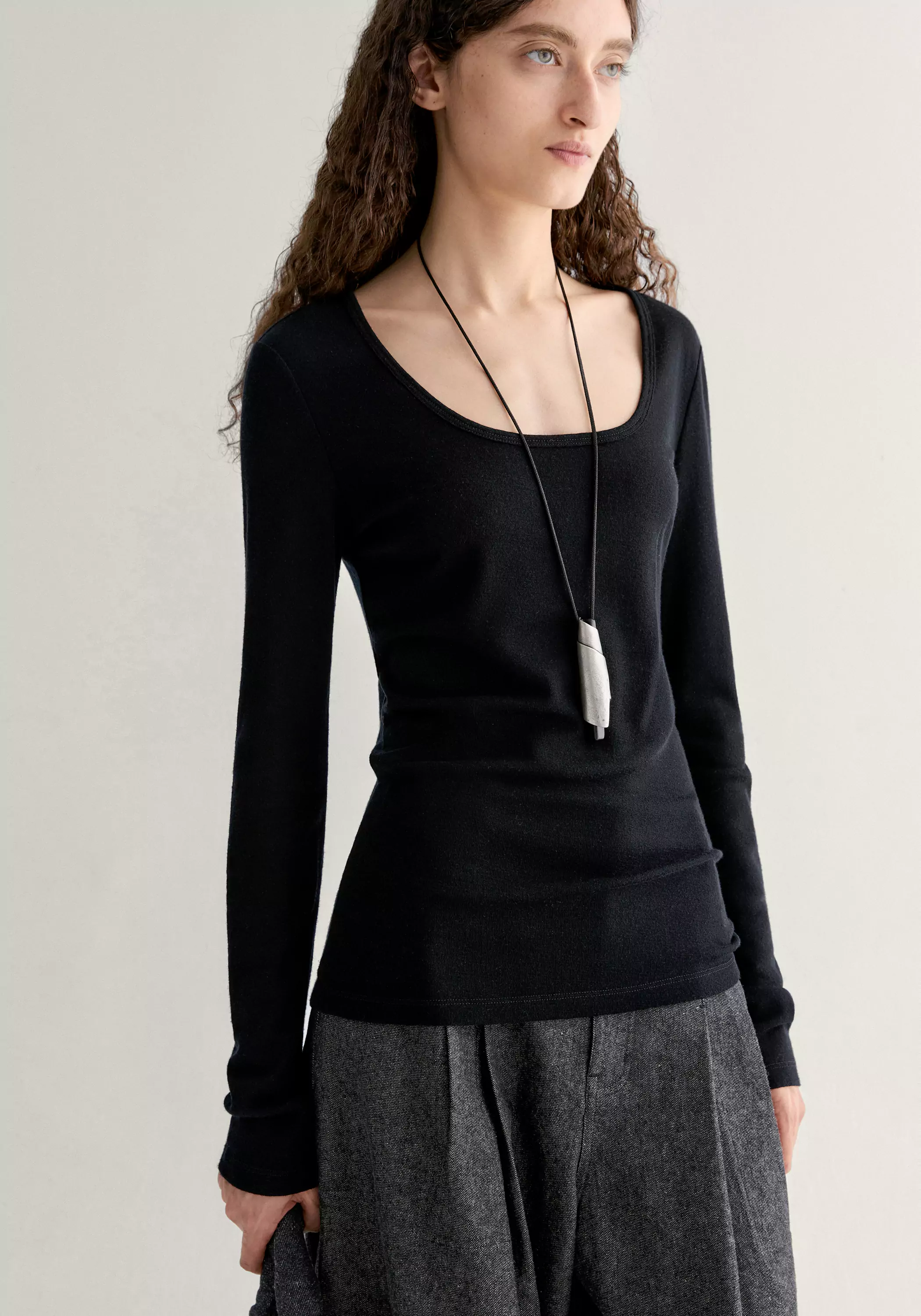 Merino Wool Ballet-neck Layering Top - Image 14