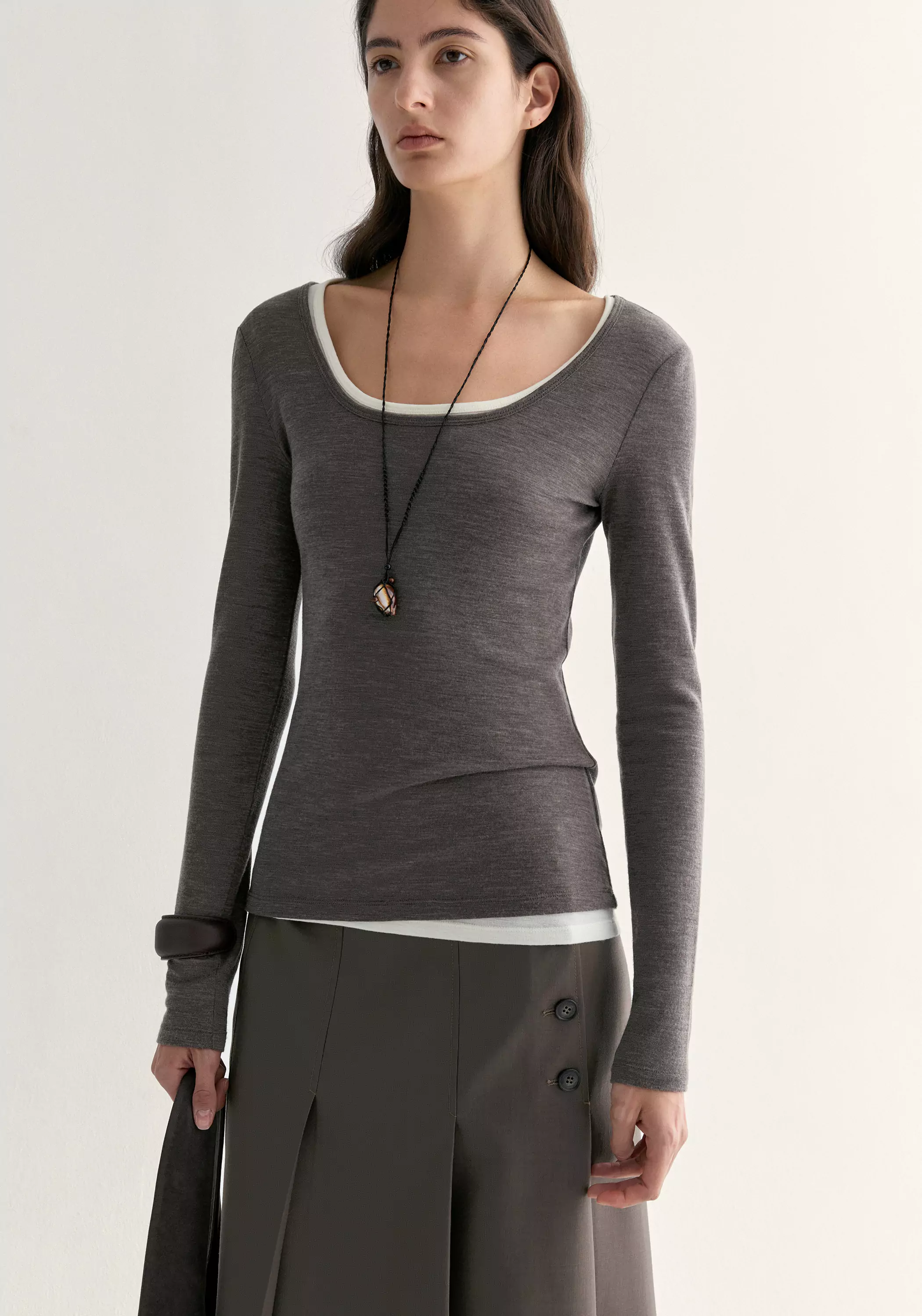 Merino Wool Ballet-neck Layering Top - Image 17