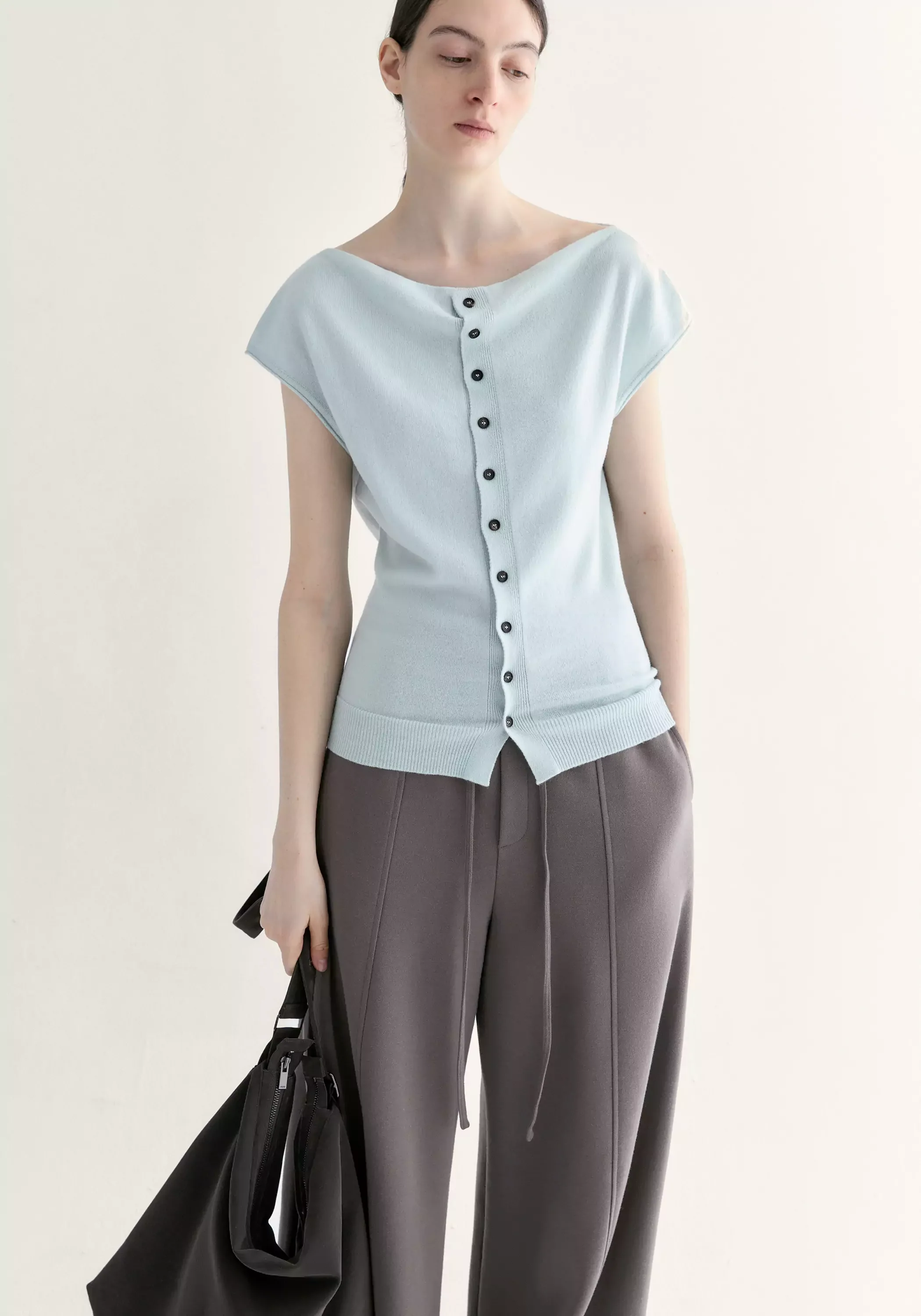 Merino Wool Cowl-neck Top - Image 15