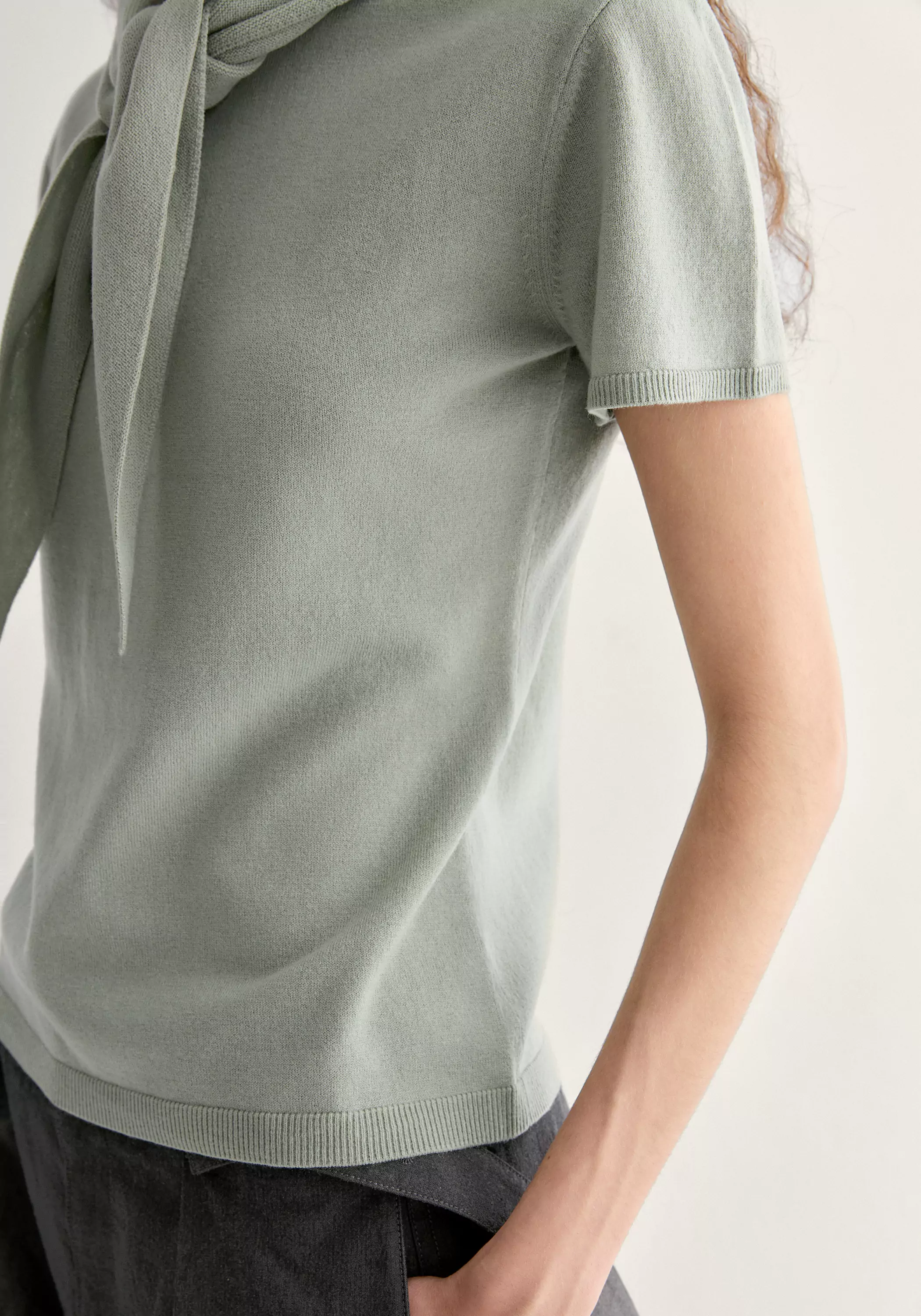 Merino Wool Knitted Top - Image 13