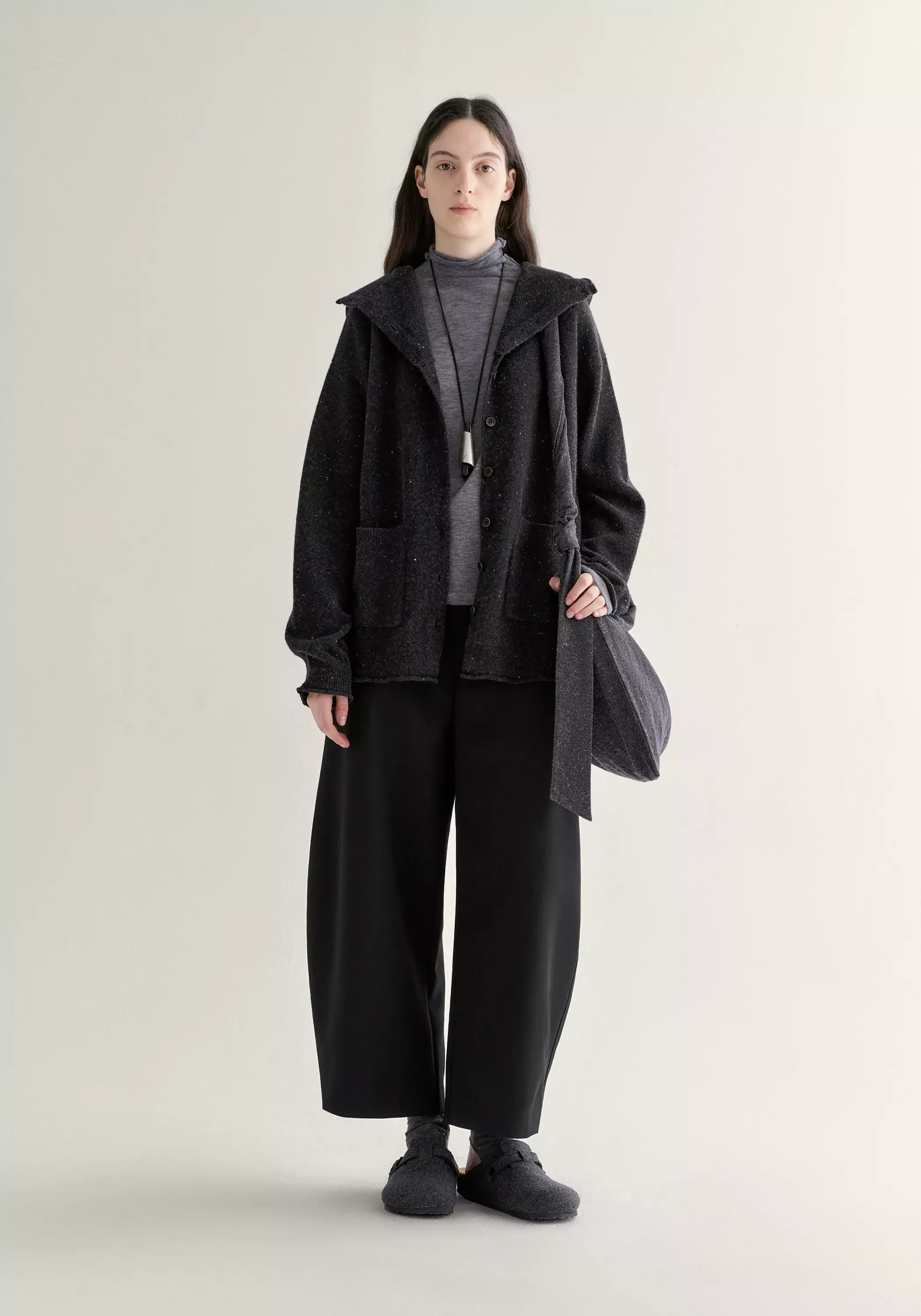 Asymmetric Cropped Pants - Image 18
