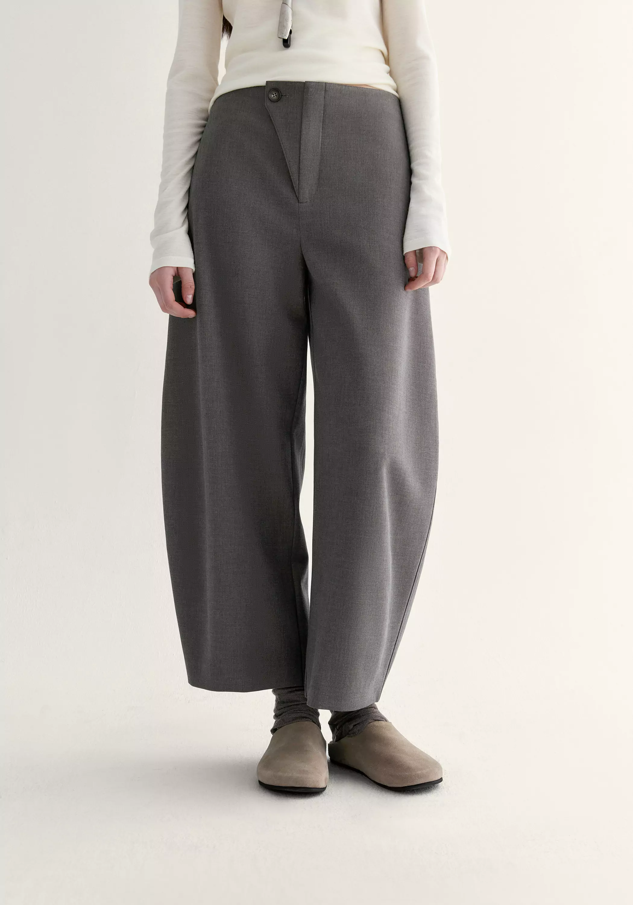 Asymmetric Cropped Pants - Image 4