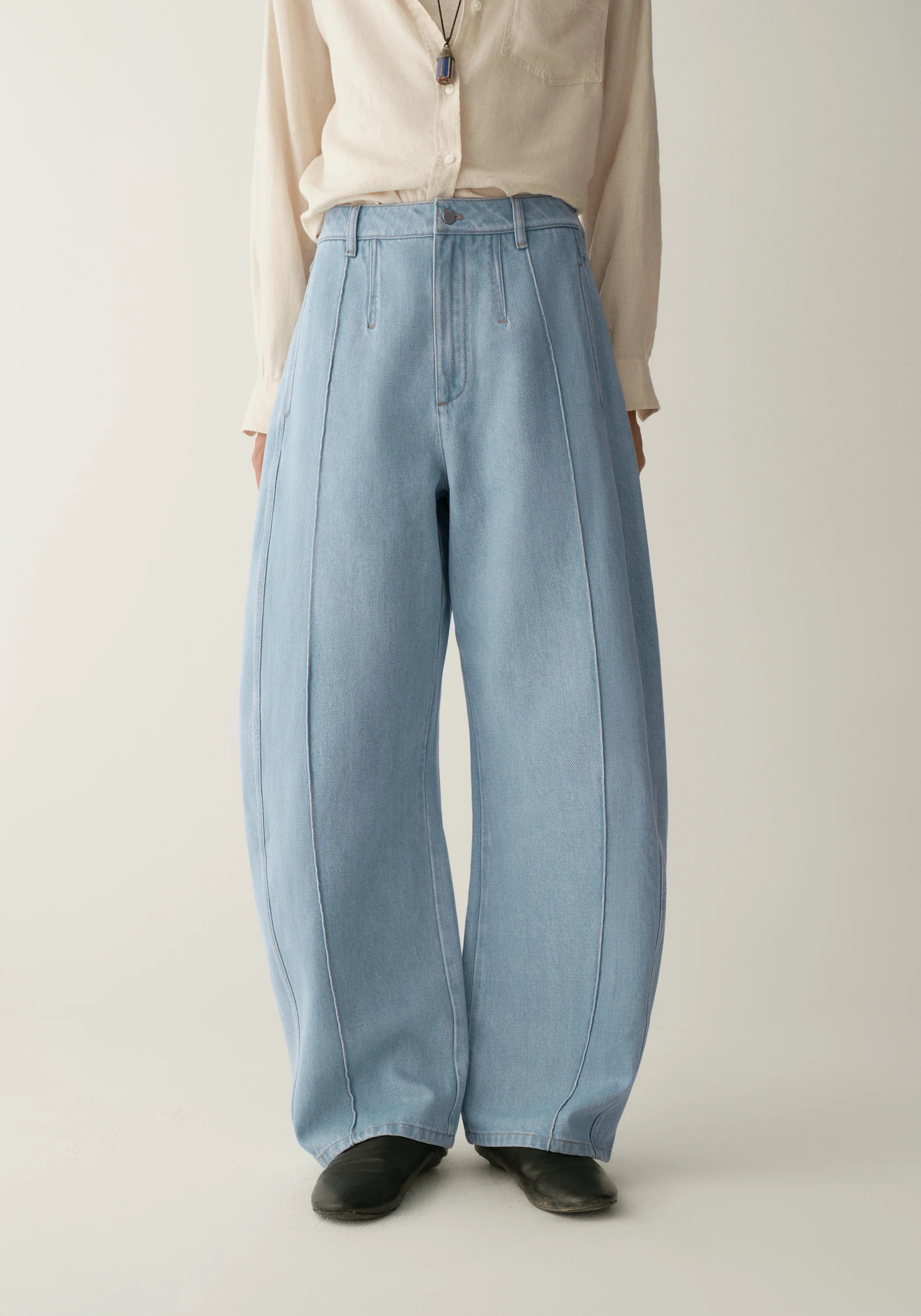 Cotton Curved Jeans - Image 16