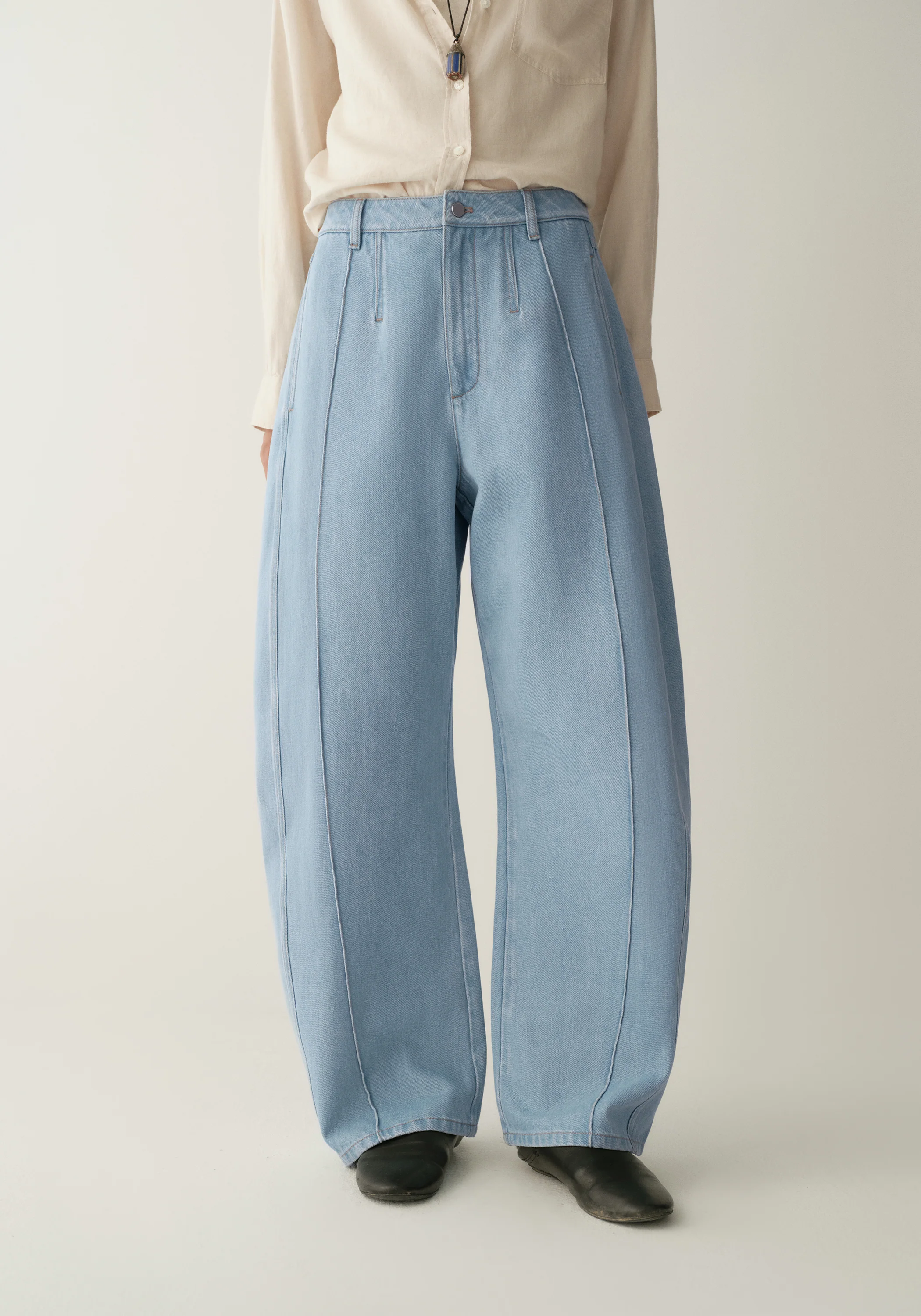 Cotton Curved Jeans - Image 17