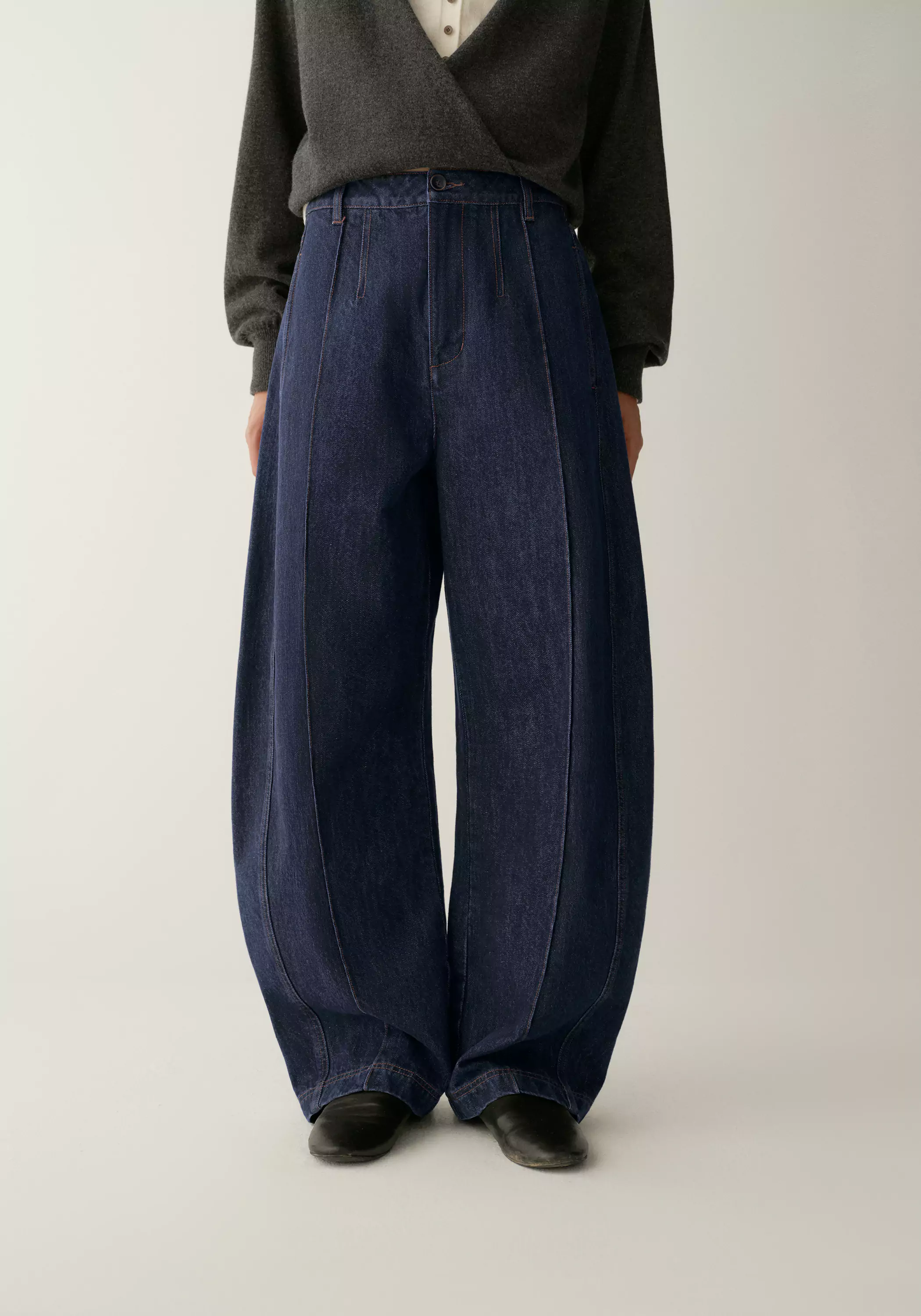 Cotton Curved Jeans - Image 22