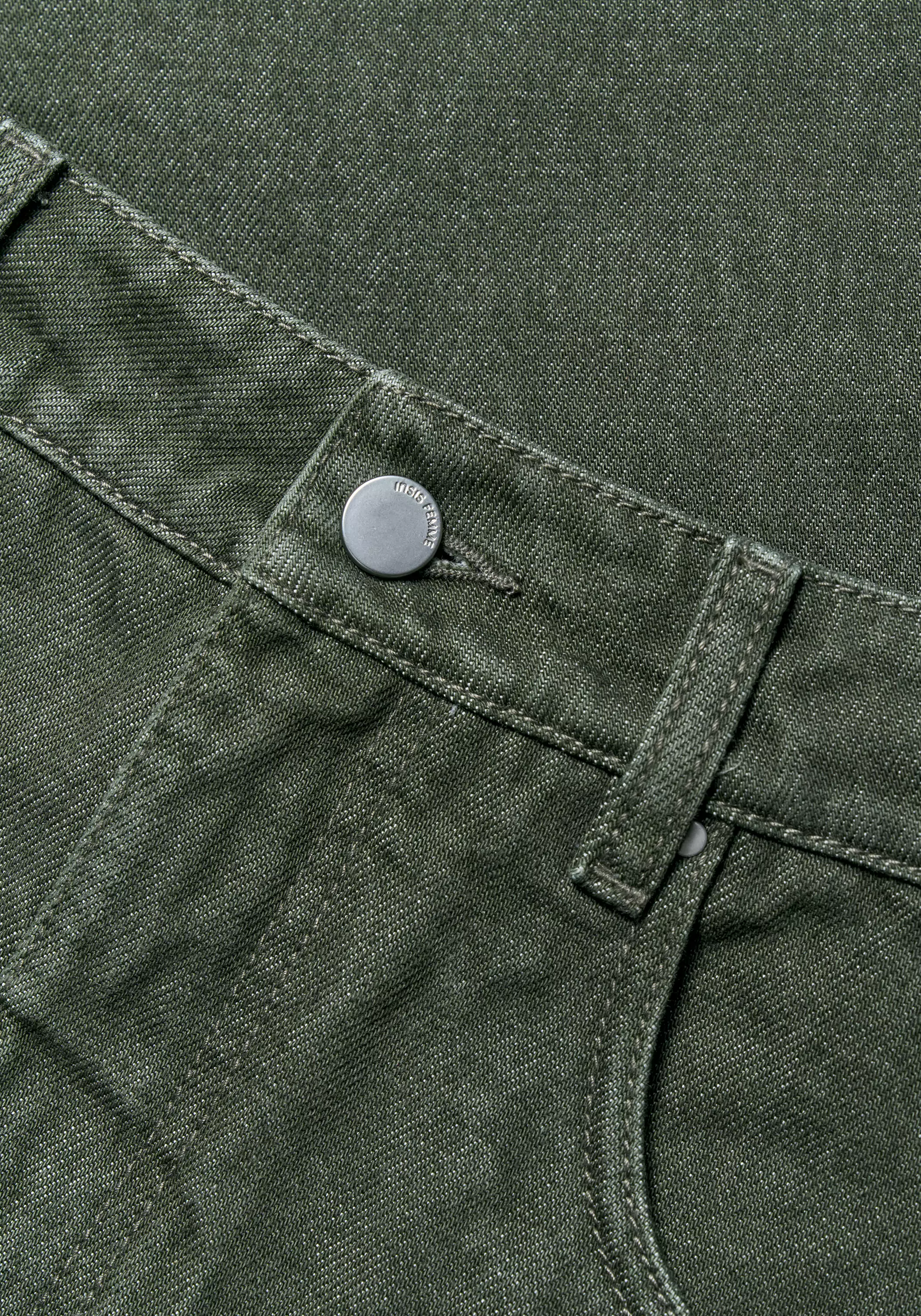 Cropped Baggy Jeans - Image 10