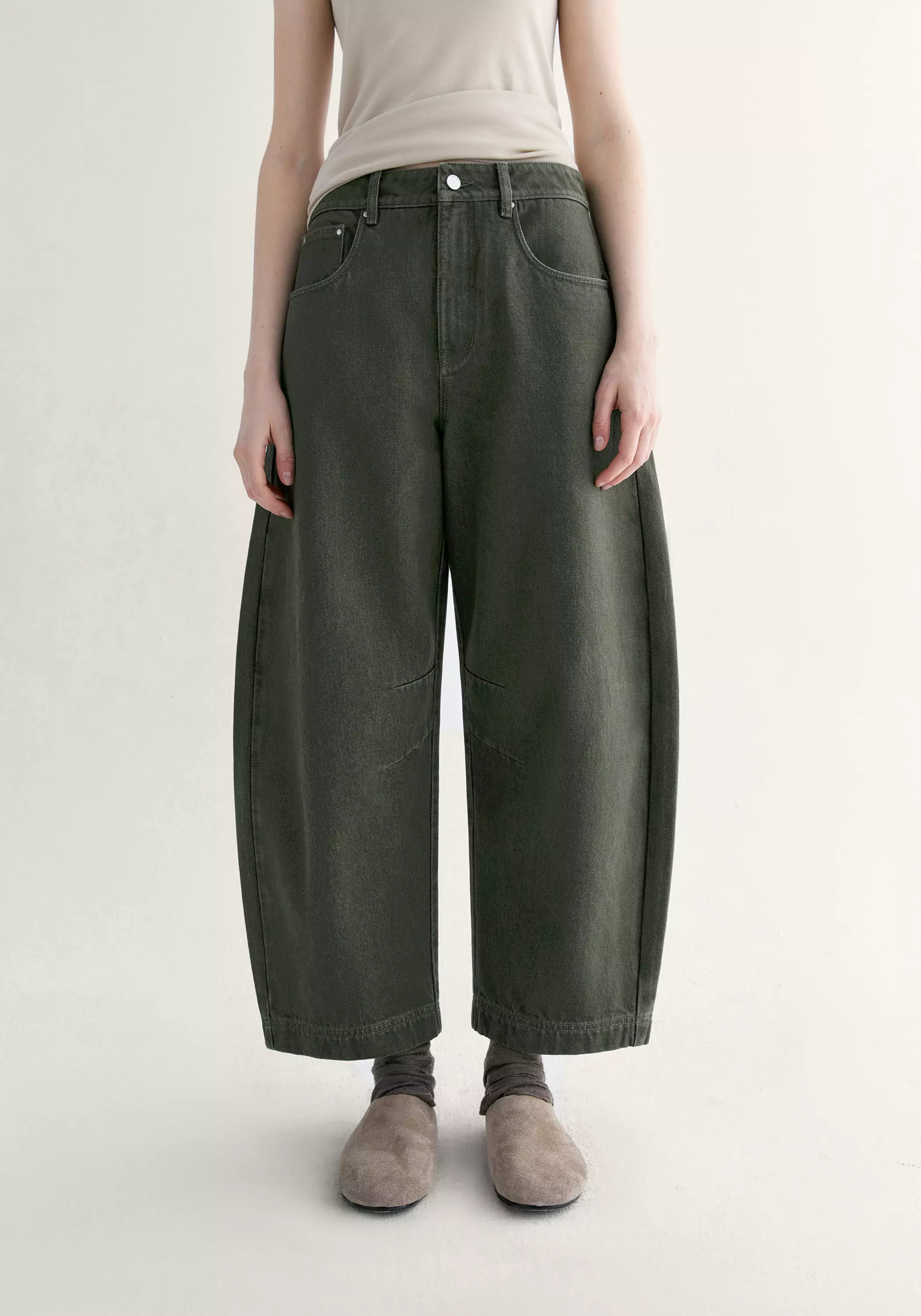 Cropped Baggy Jeans - Image 5
