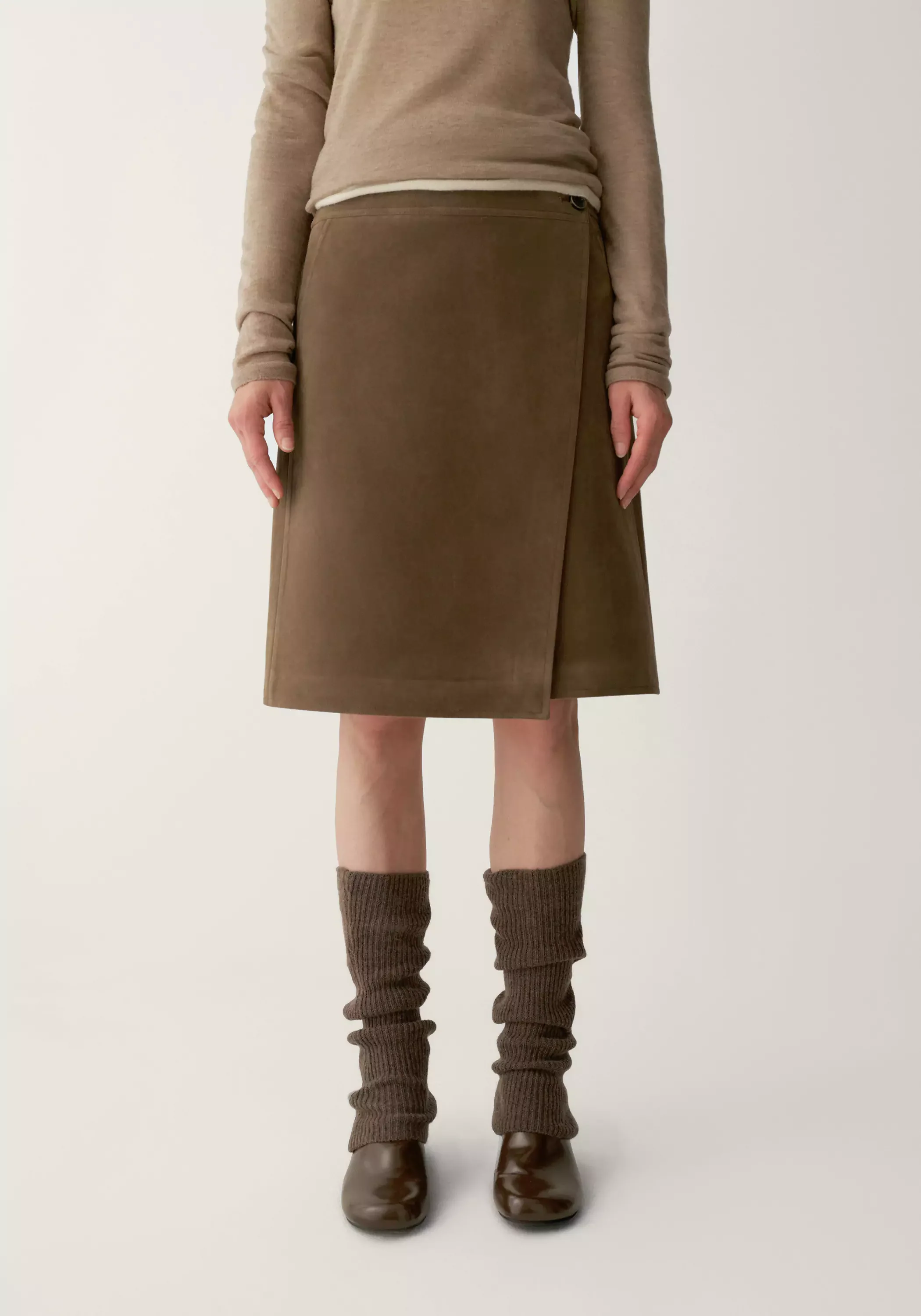 Asymmetric Overlay Mini Skirt - Image 14