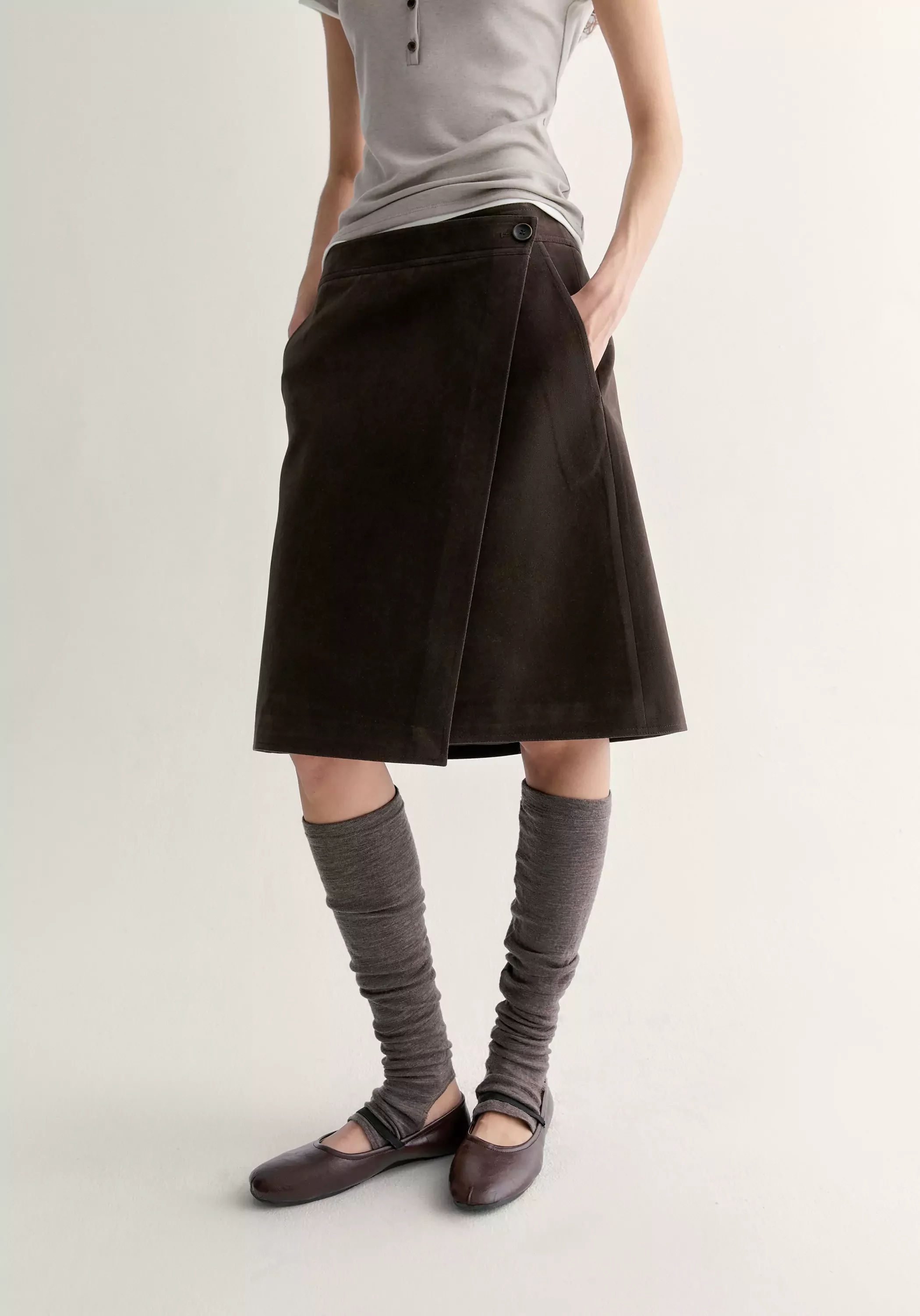Asymmetric Overlay Mini Skirt - Image 7