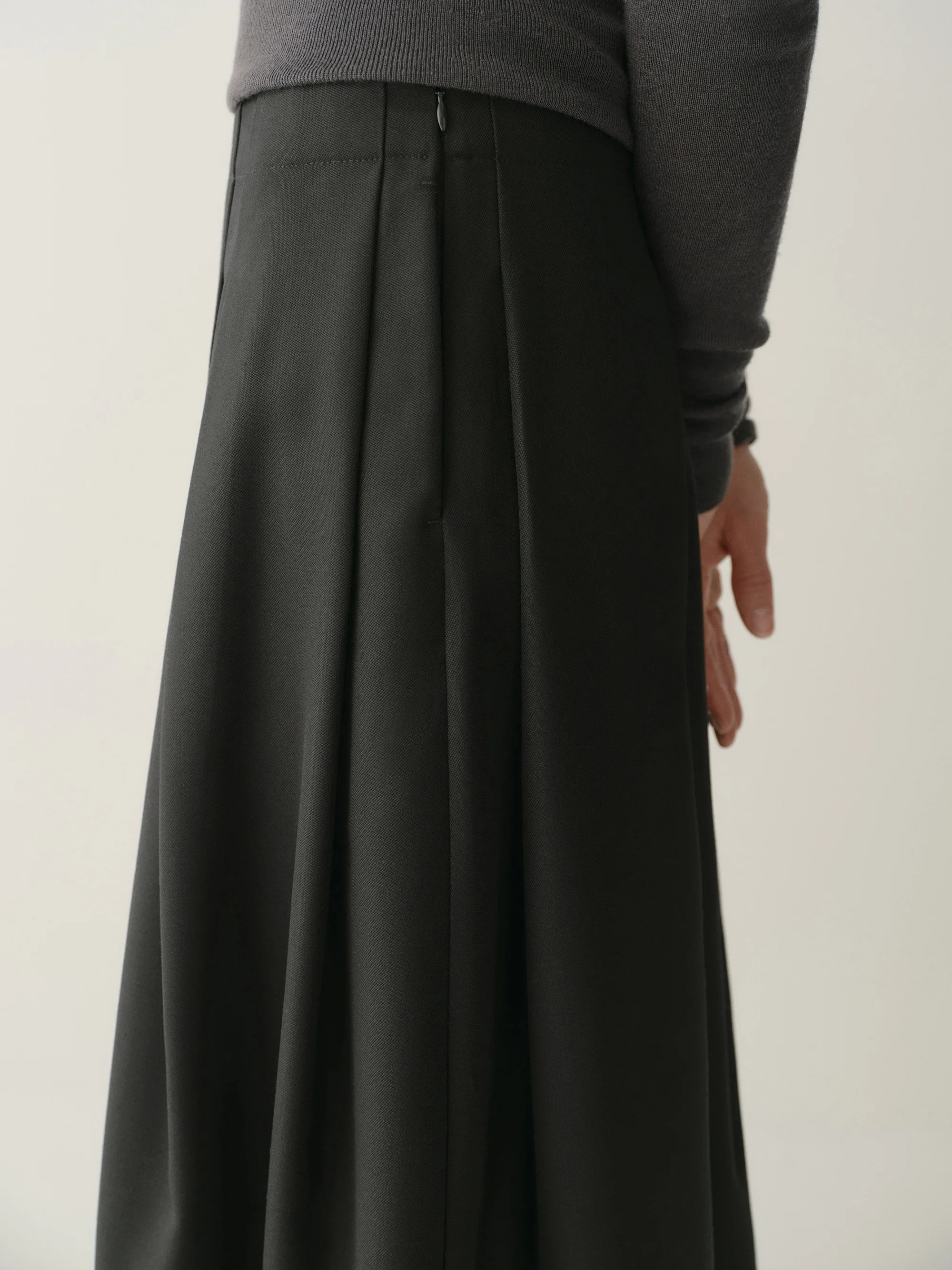 Pleated Wool Skirt - Image 14