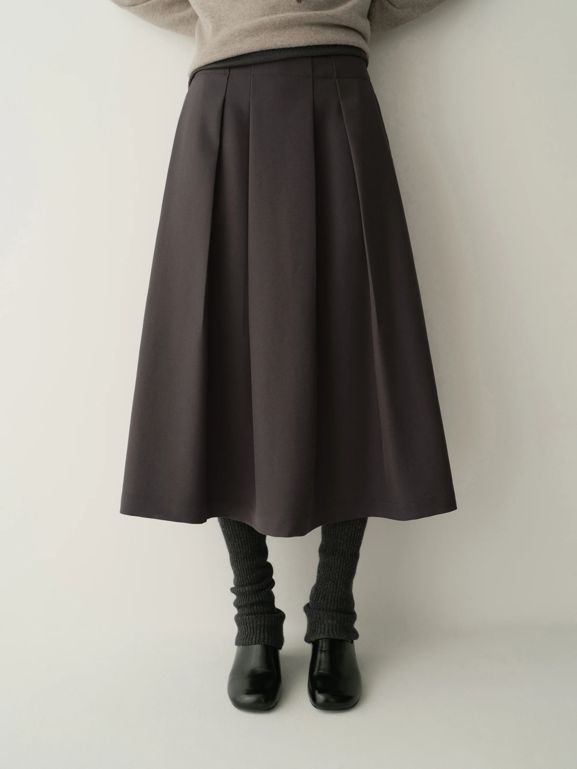 Pleated Wool Skirt - Image 6