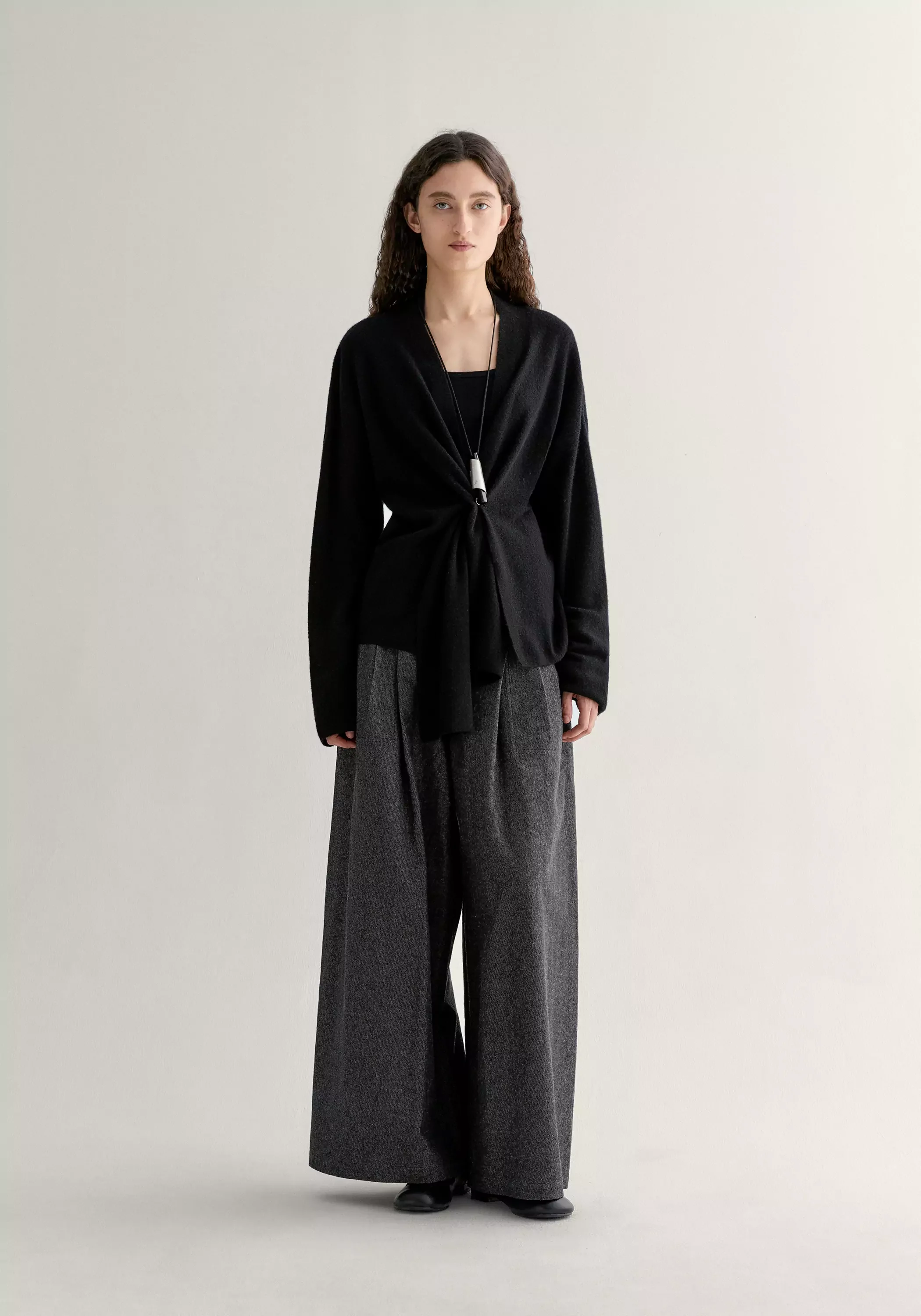Twist-knot Knitted Cardigan - Image 13