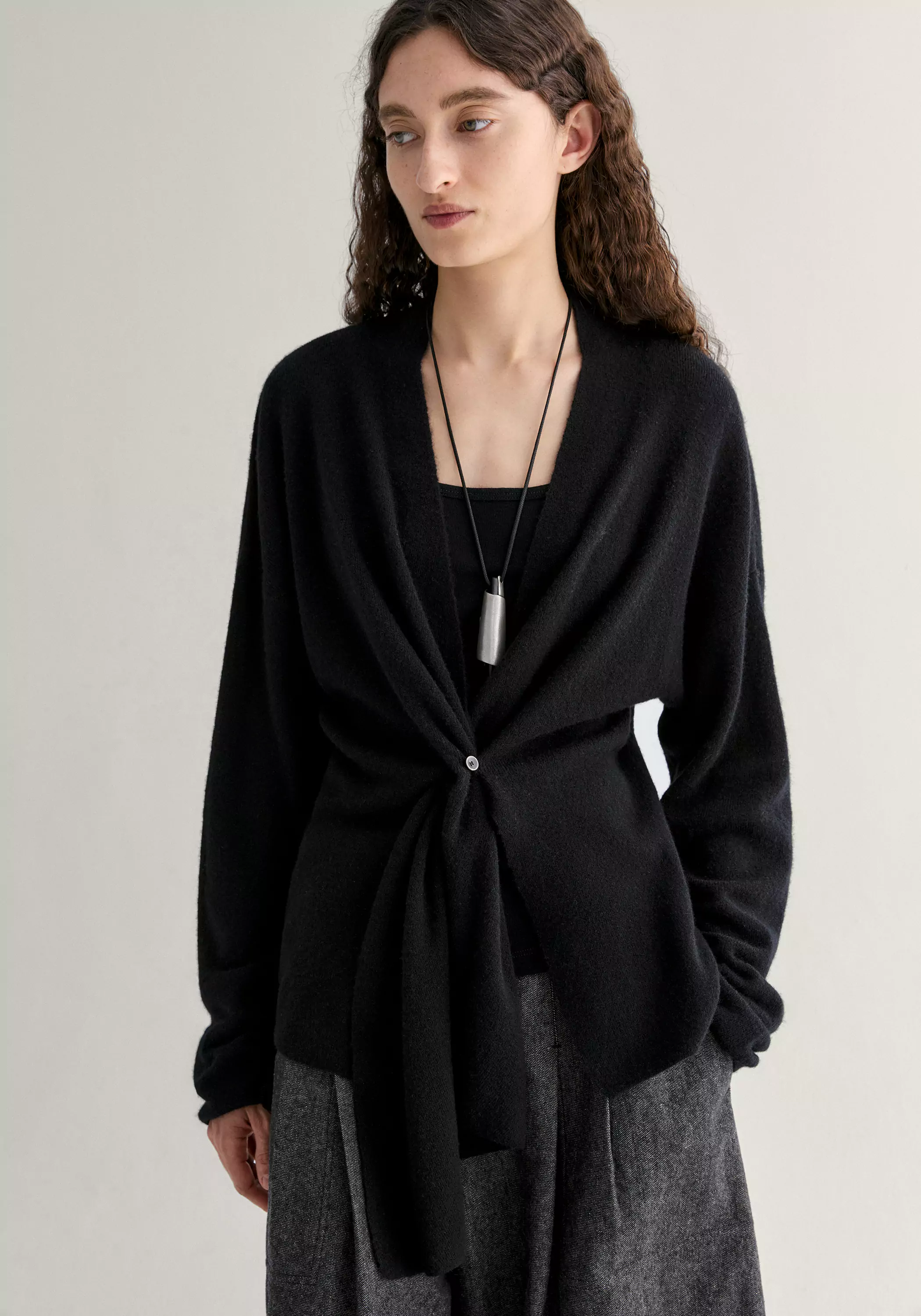 Twist-knot Knitted Cardigan - Image 16