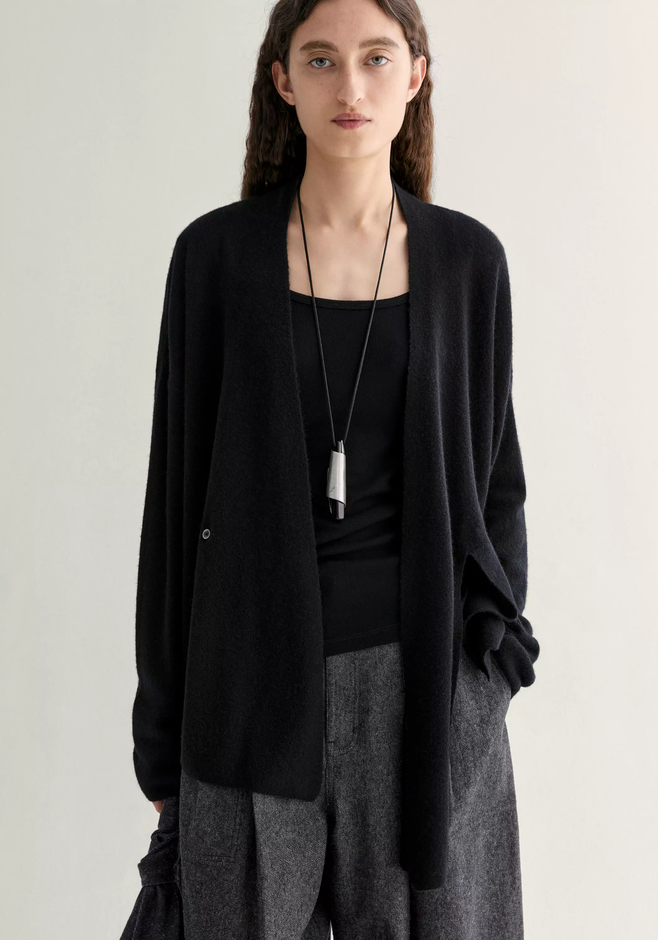 Twist-knot Knitted Cardigan - Image 17