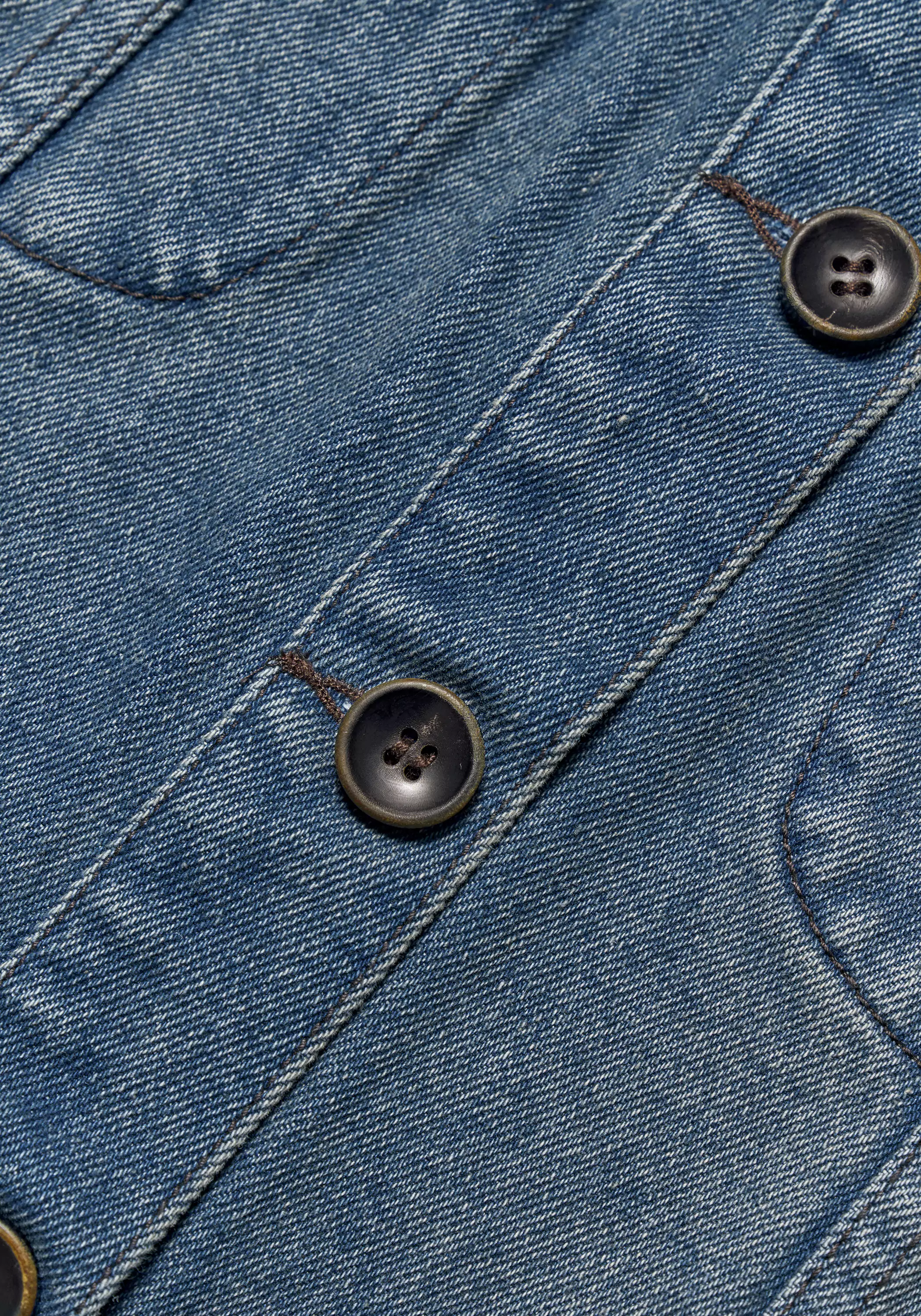 Cropped Denim Jacket - Image 13
