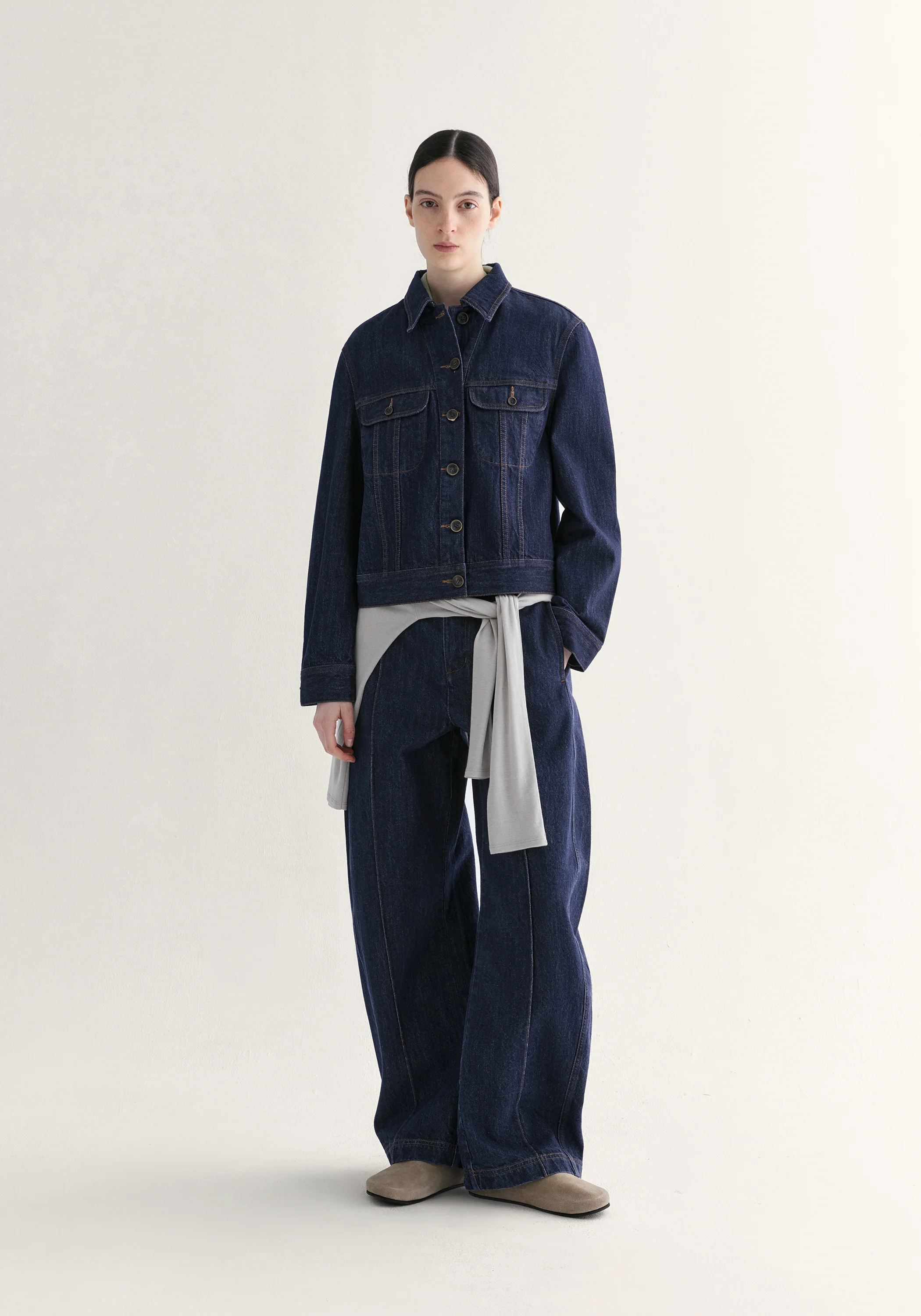 Cropped Denim Jacket - Image 14